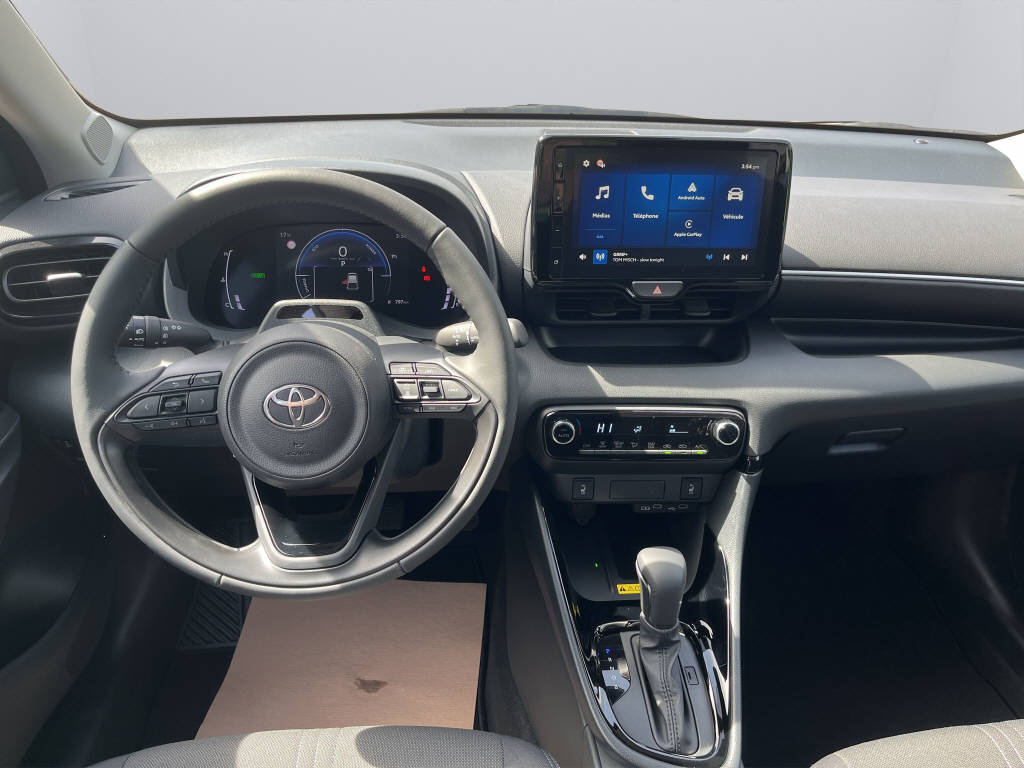 TOYOTA Yaris 1.5 VVT-i HSD Trend-image-13