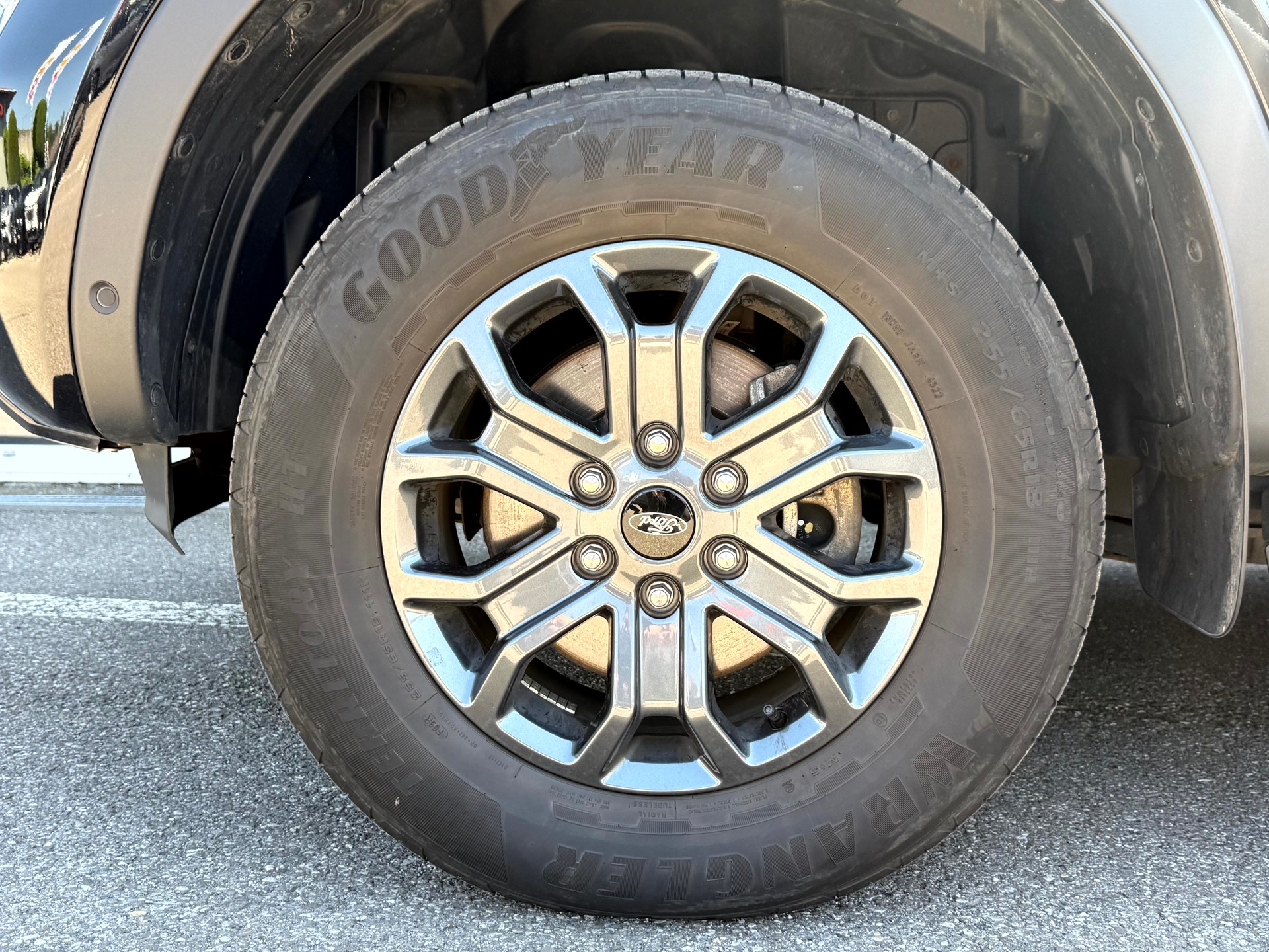 FORD Ranger Wildtrak 2.0 Eco Blue e-4WD Automat-image-4