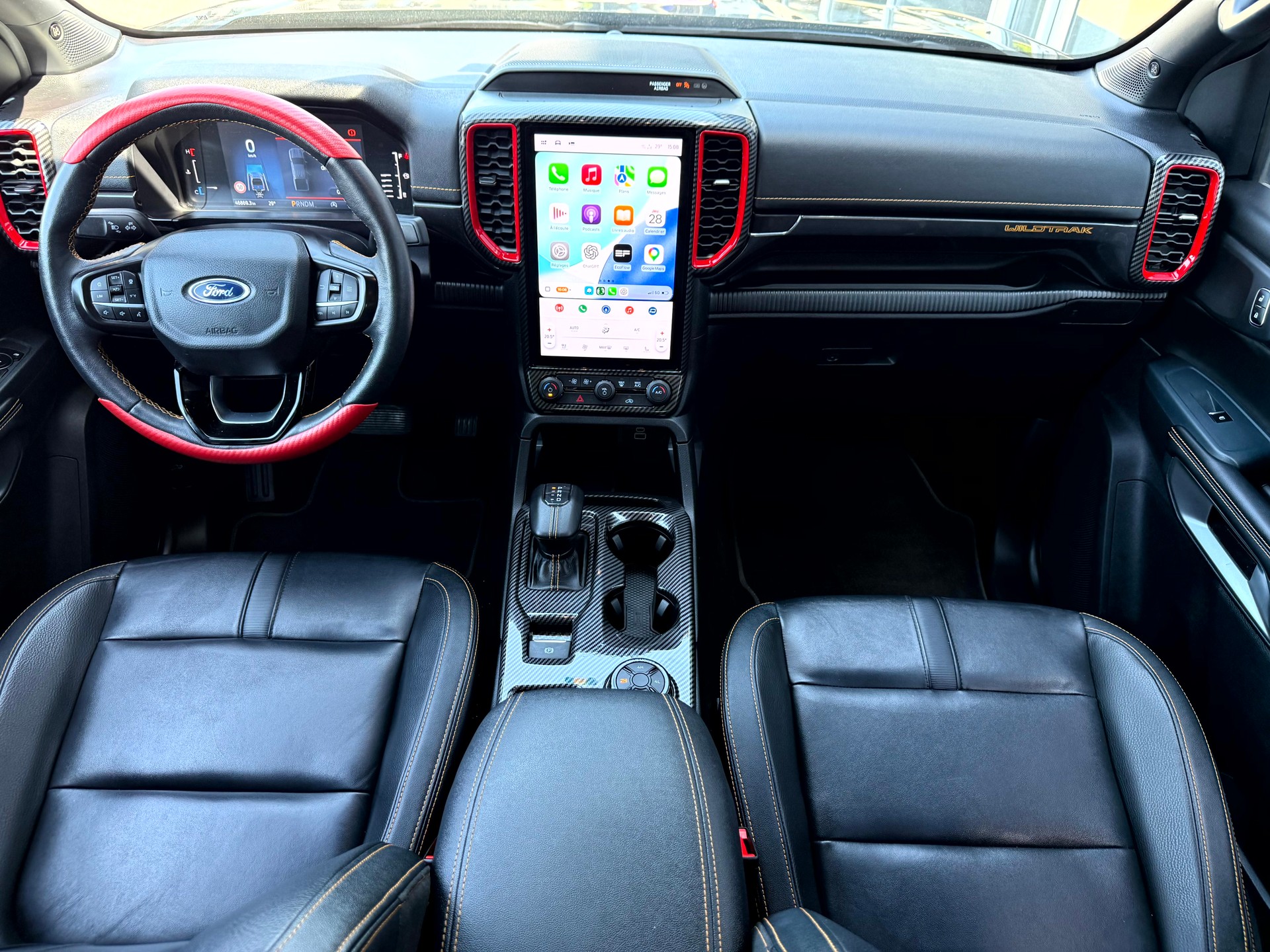 FORD Ranger Wildtrak 2.0 Eco Blue e-4WD Automat-image-14