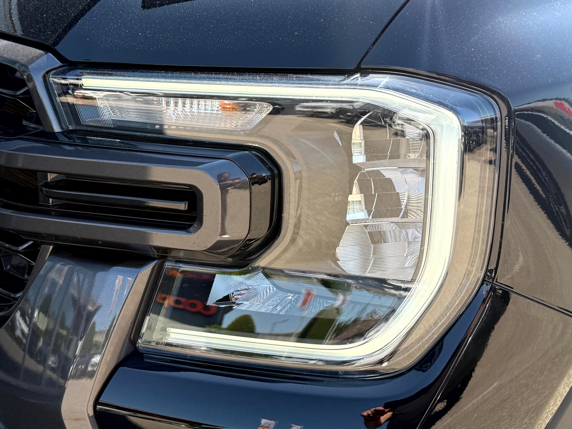 FORD Ranger Wildtrak 2.0 Eco Blue e-4WD Automat-showroom-element-1