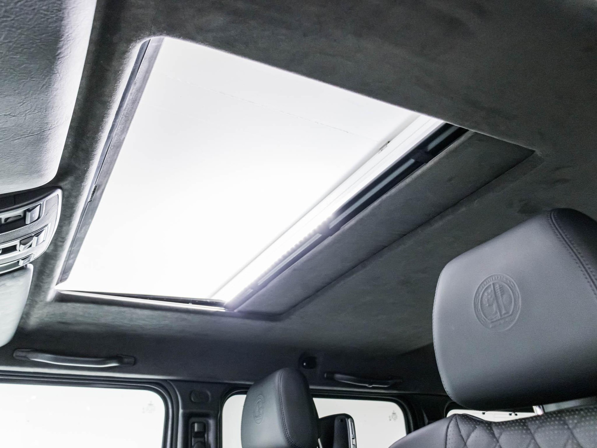 MERCEDES-BENZ G 65 AMG-image-8