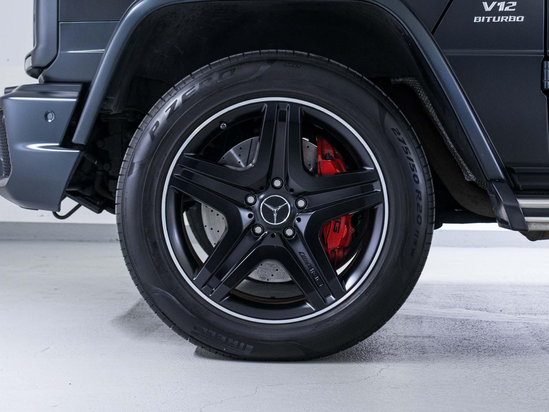 MERCEDES-BENZ G 65 AMG-image-14