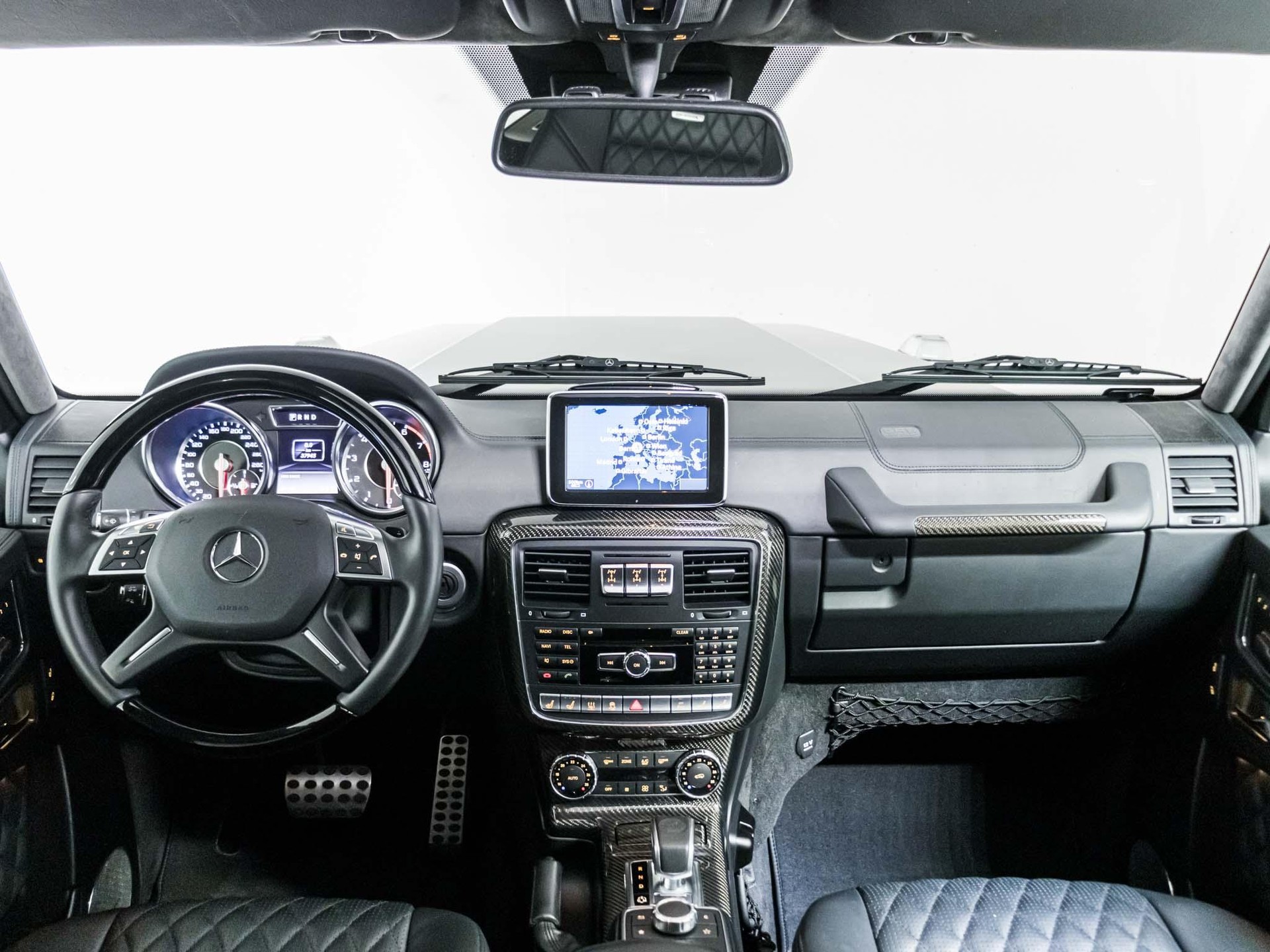 MERCEDES-BENZ G 65 AMG-image-11