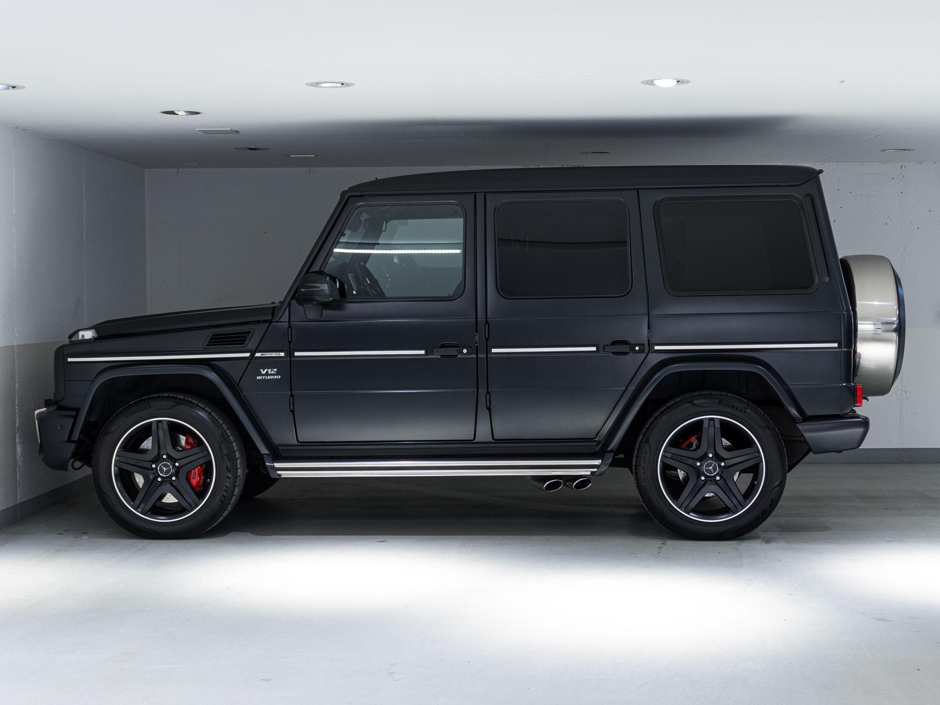 MERCEDES-BENZ G 65 AMG-image-4