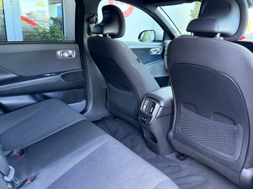 HYUNDAI Ioniq 6 77kWh Amplia-image-10