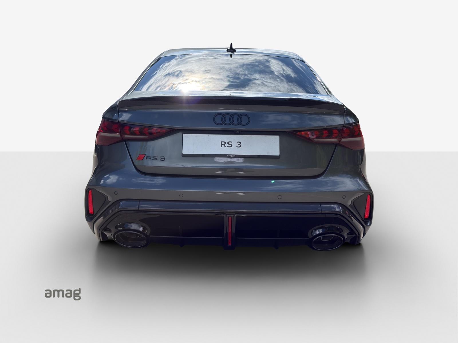 AUDI RS3 Limousine 2.5 TSI quattro S-tronic-showroom-element-3