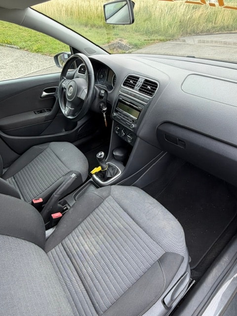 VW Polo 1.4 16V Comfortline-image-9