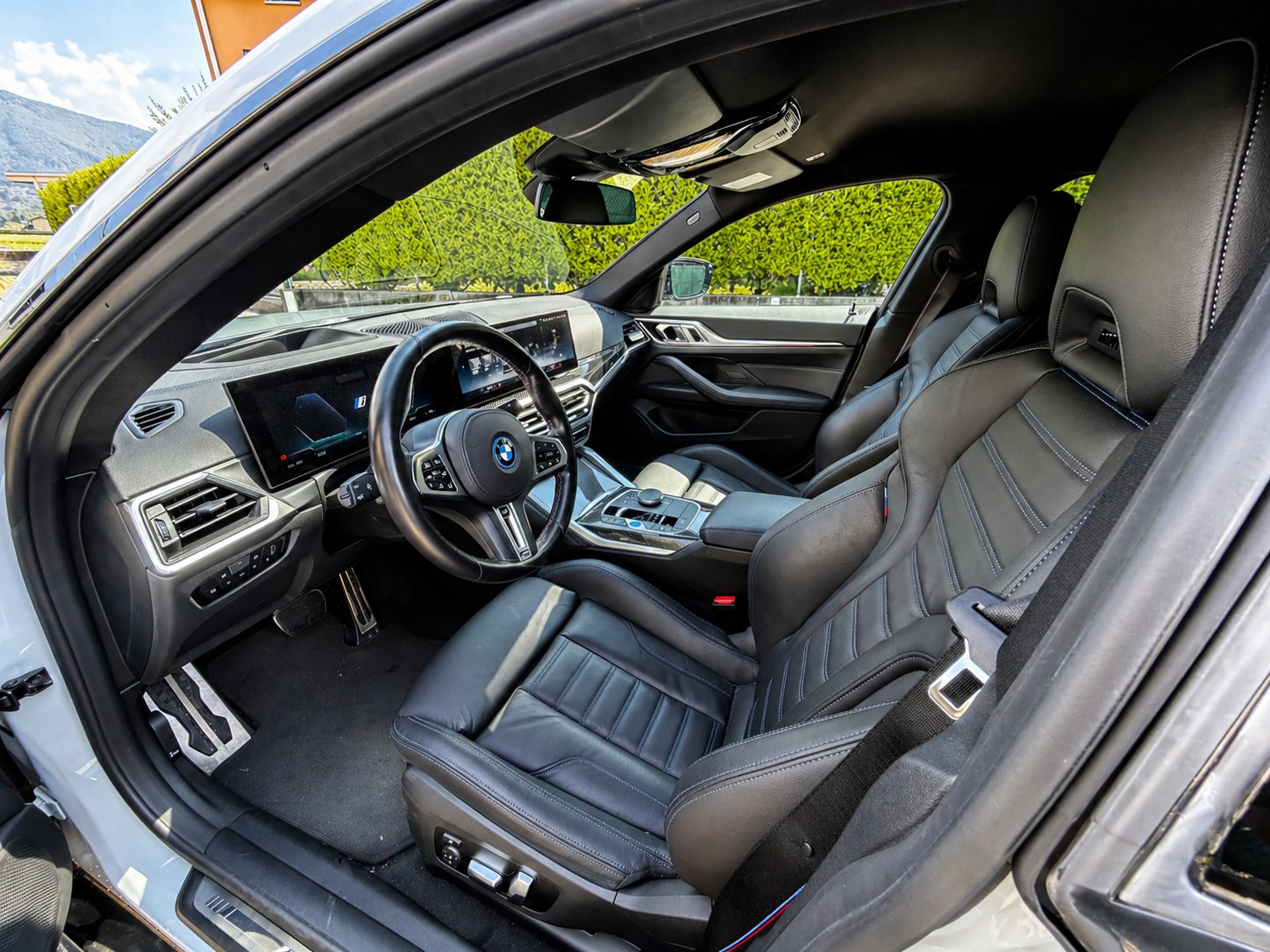 BMW M50 M Sport Pro-image-1