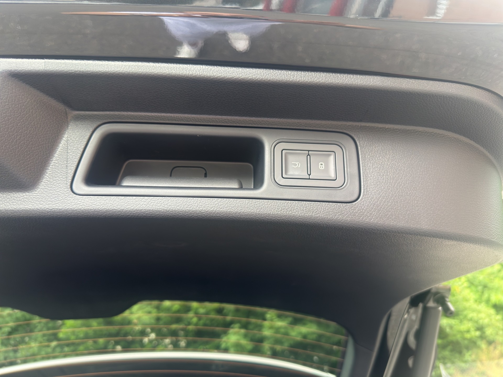 BYD Seal U DM-i Design AWD 4x4-image-9