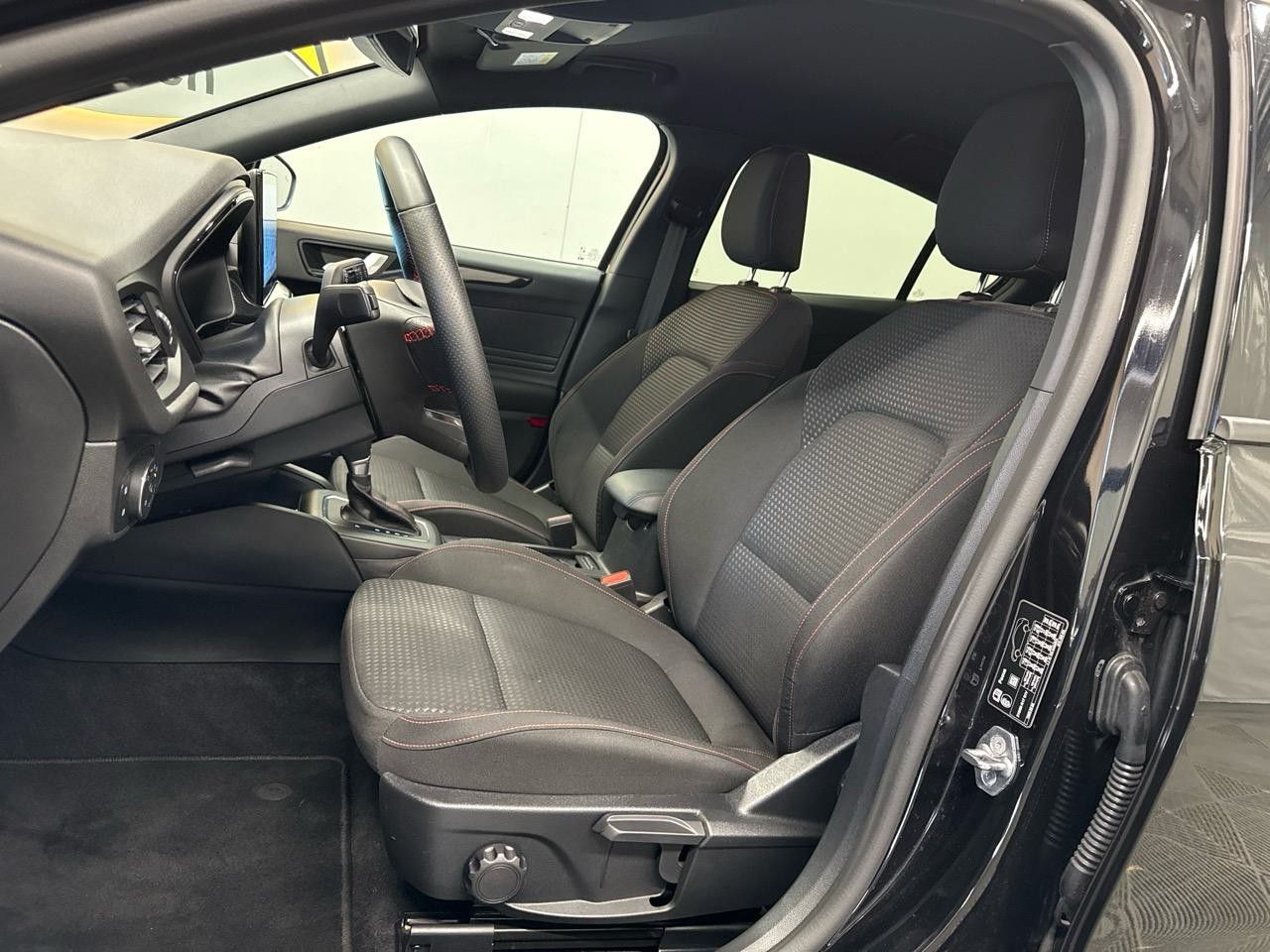 FORD Focus 1.0 MHEV ST-Line Automat-image-3