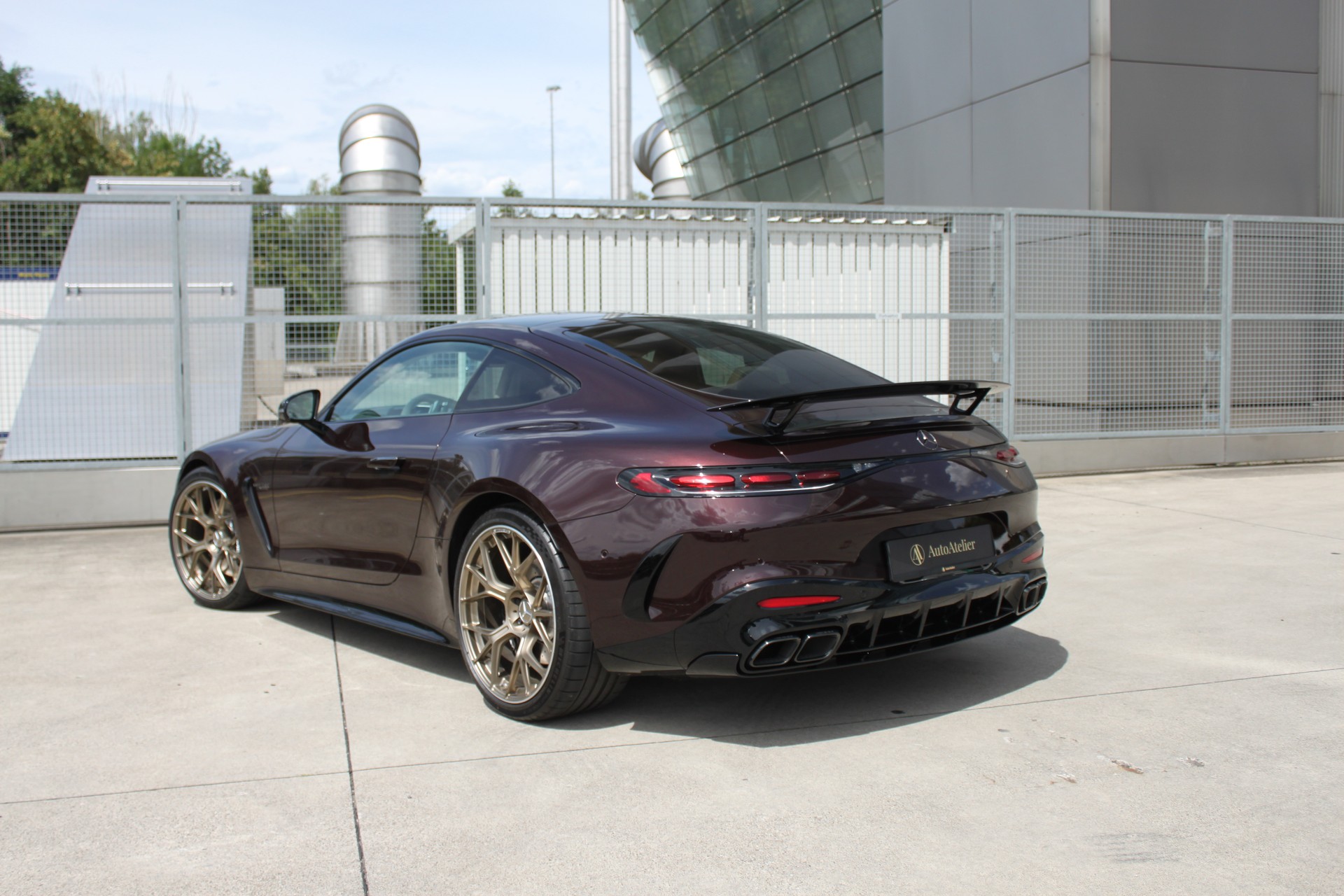 MERCEDES-BENZ AMG GT 63 4Matic+ Executive Edition-image-11