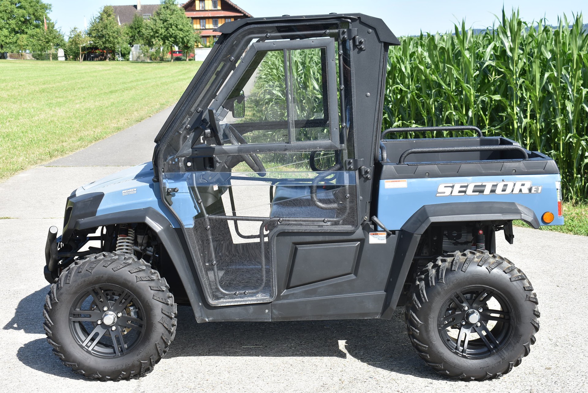 HISUN Sector E1 Elektro 4x4-image-3