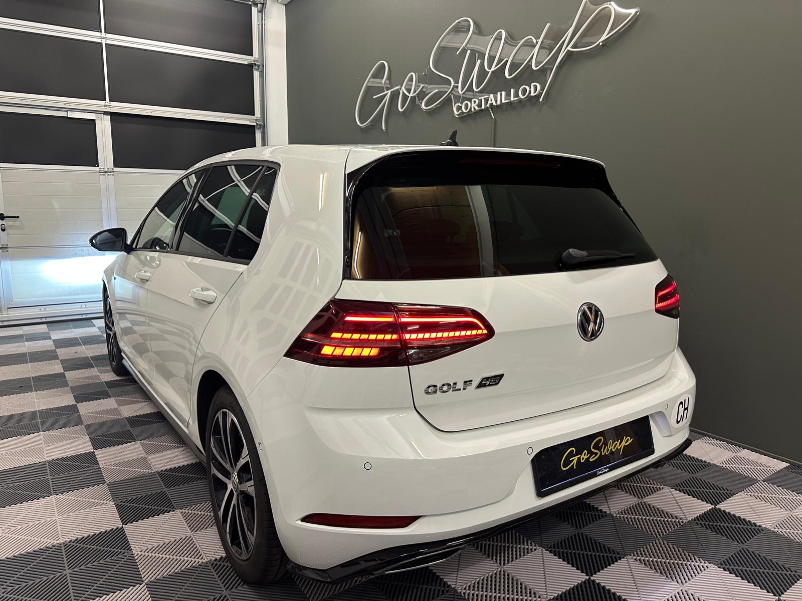 VW Golf 1.5 TSI R-LINE Edition 45 DSG-showroom-element-3