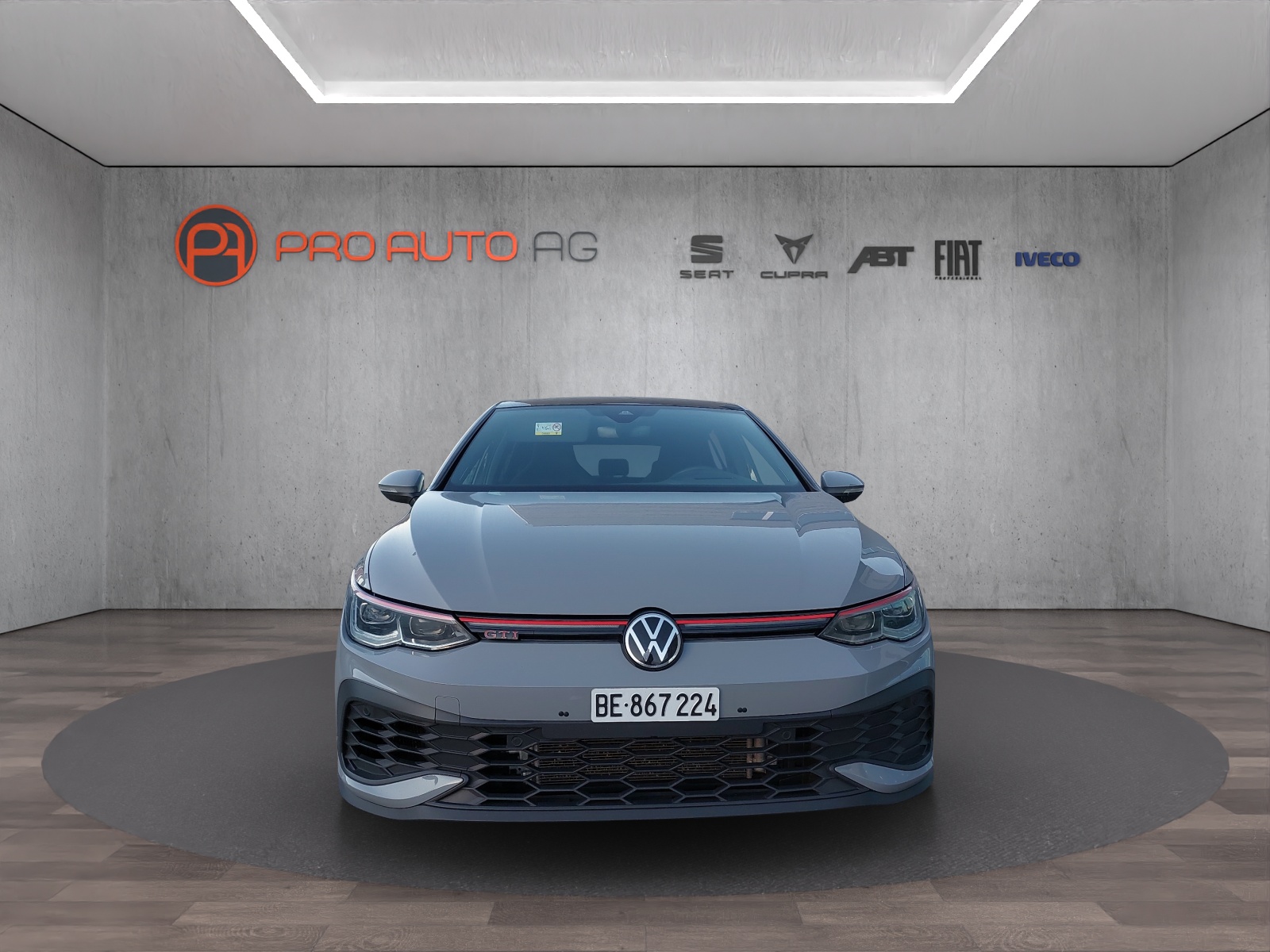 VW Golf 2.0 TSI GTI Clubsport DSG-image-7