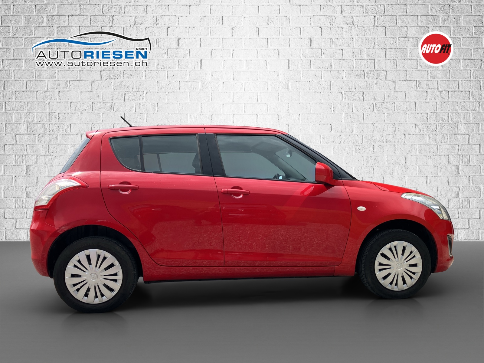 SUZUKI Swift 1.2i 16V Compact Top 4x4-image-4