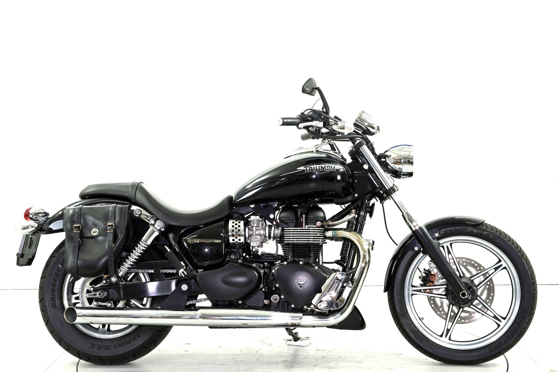 TRIUMPH Speedmaster 900-image-3