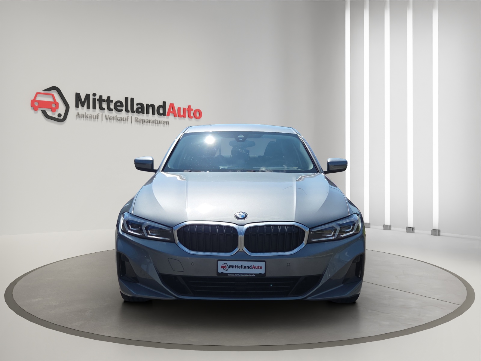 BMW 320d xDrive 48V Steptronic-showroom-element-1
