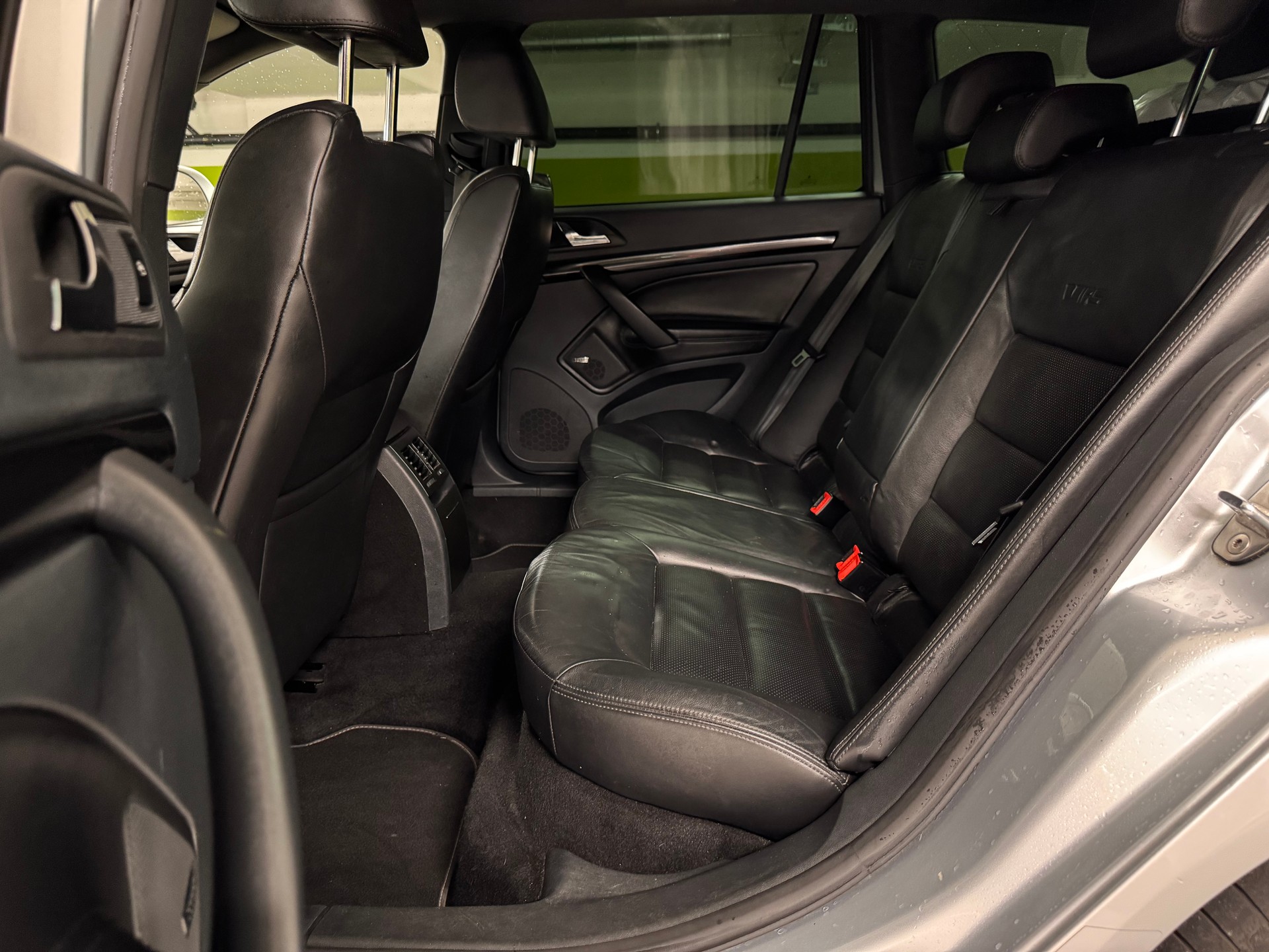 SKODA Octavia Combi 2.0 TSI RS-image-10