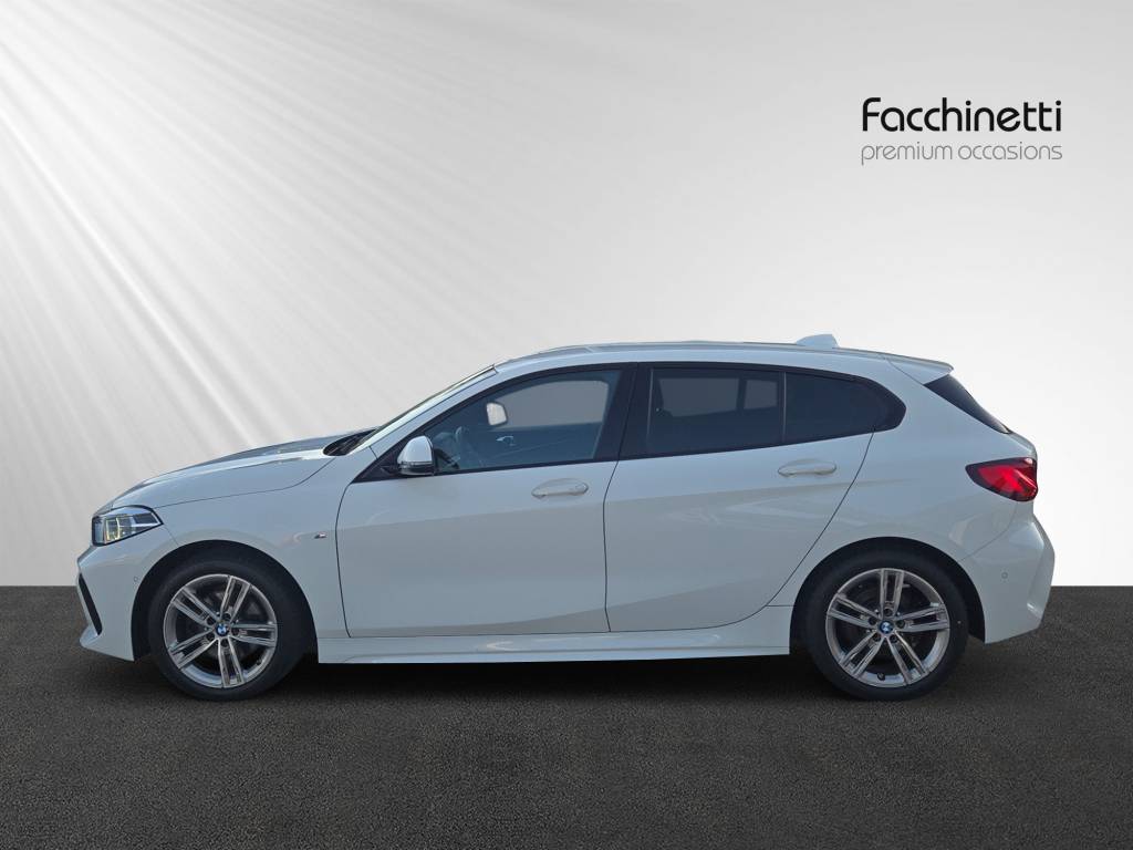 BMW 118d Pure M Sport-showroom-element-2