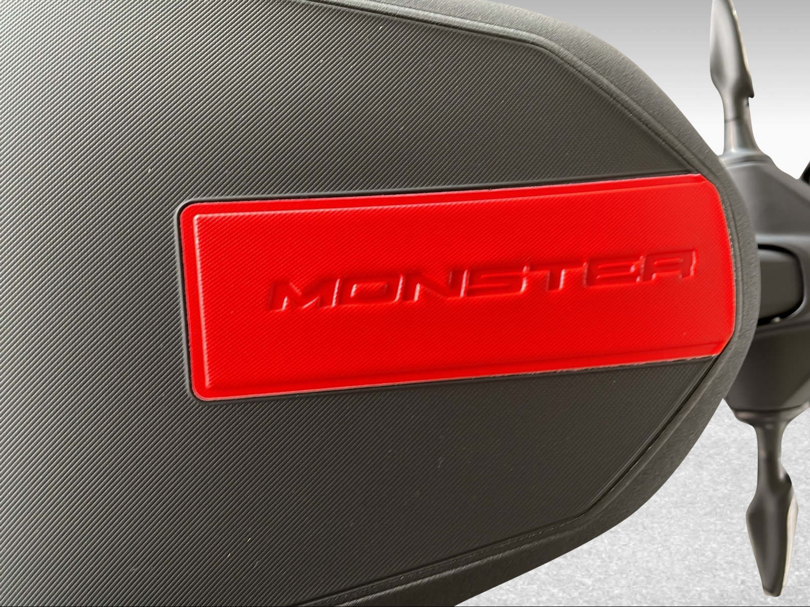DUCATI 890 Monster ABS 35 kW-image-10