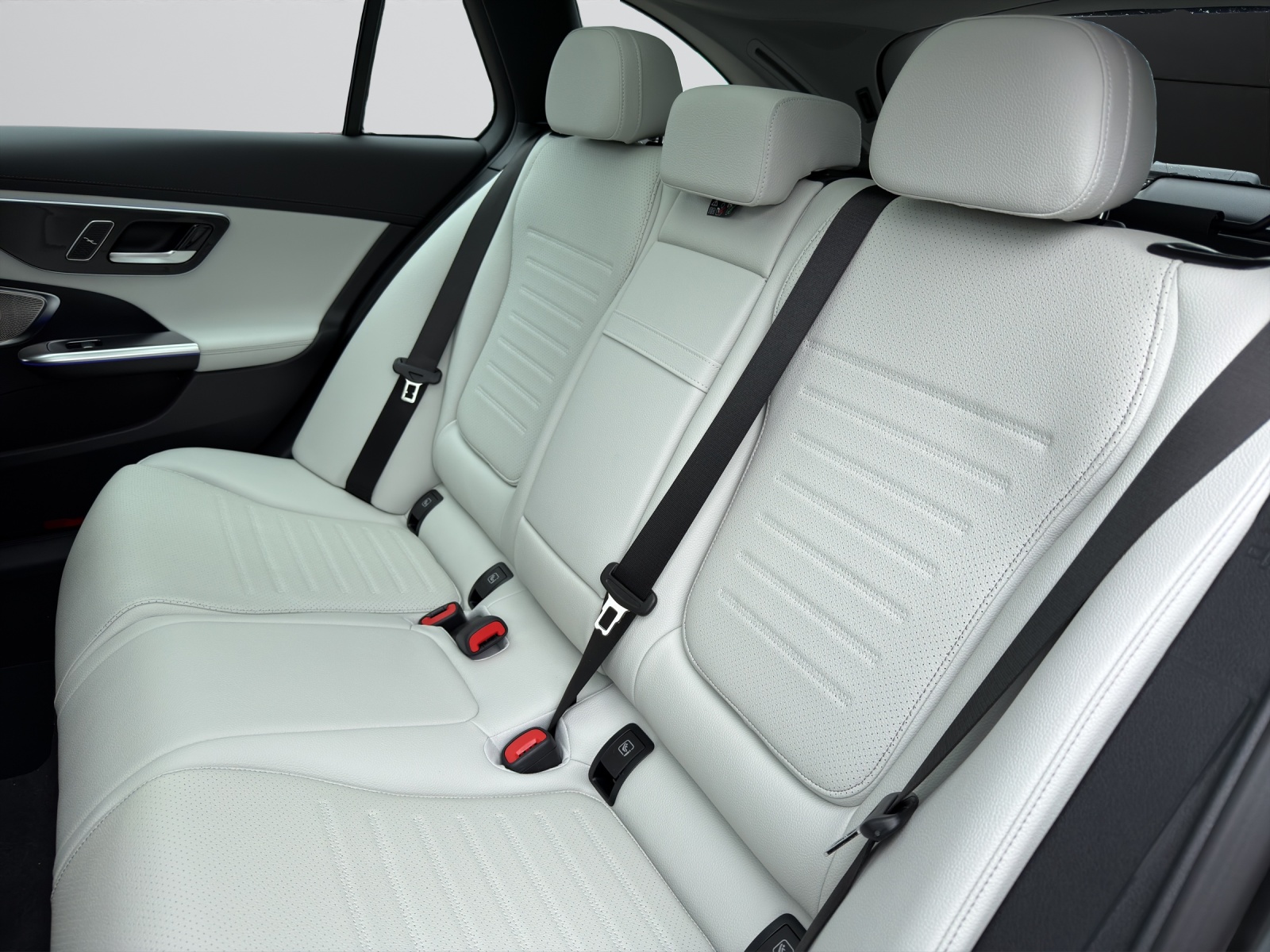 MERCEDES-BENZ C 220 d T 4 Matic Swiss Star-image-10