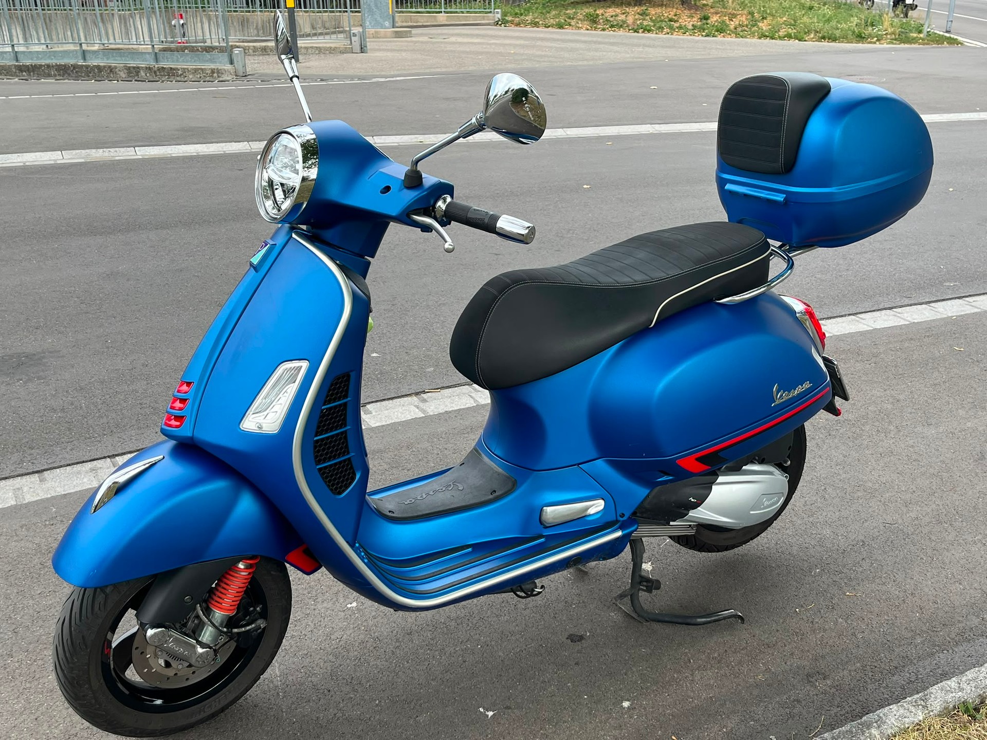 PIAGGIO Vespa GTS 300 HPE Super Sport ABS/ASR