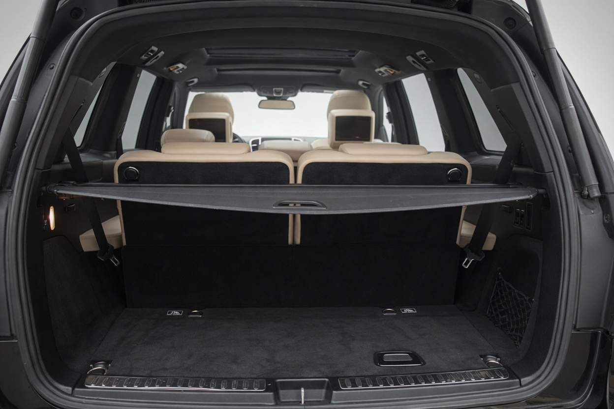 MERCEDES-BENZ GLS 350 d 4Matic 9G-TRONIC-image-14