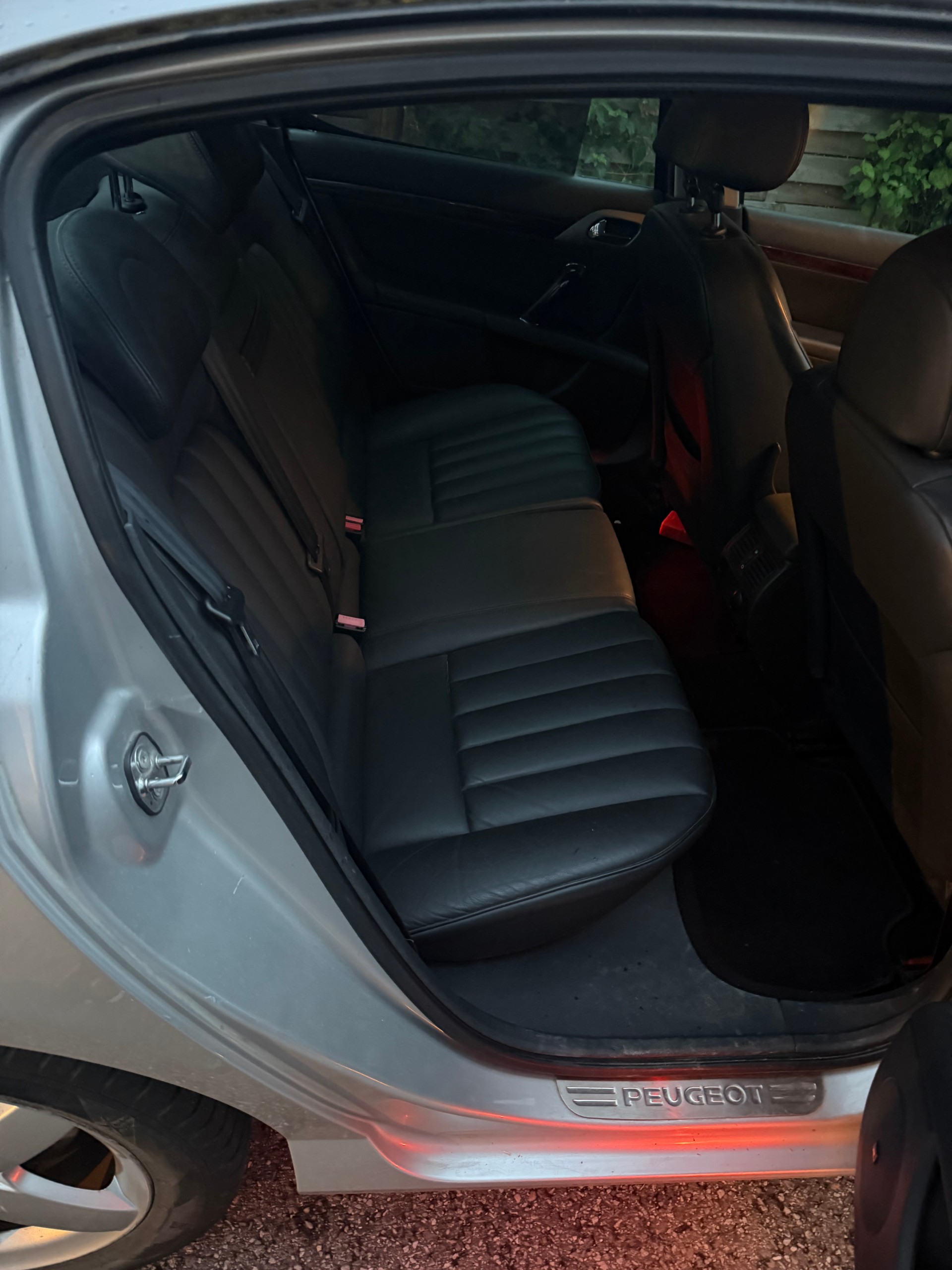 PEUGEOT 407 2.2 ST Dynamic-image-7