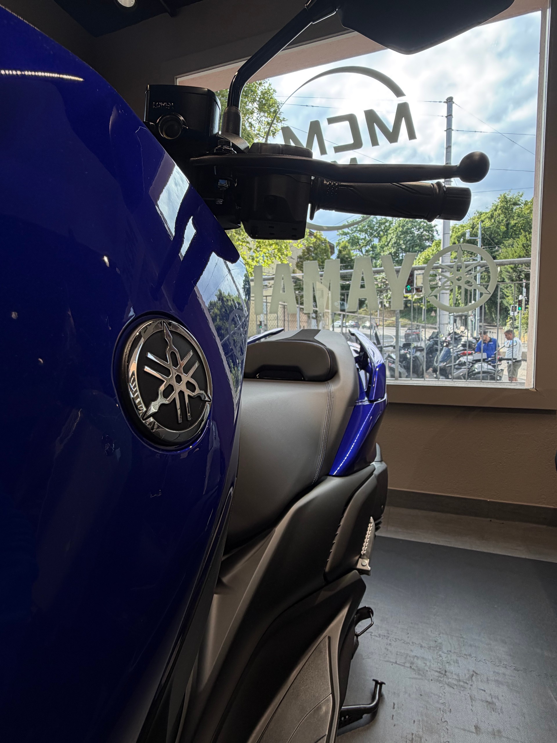 YAMAHA X-Max 300-image-2