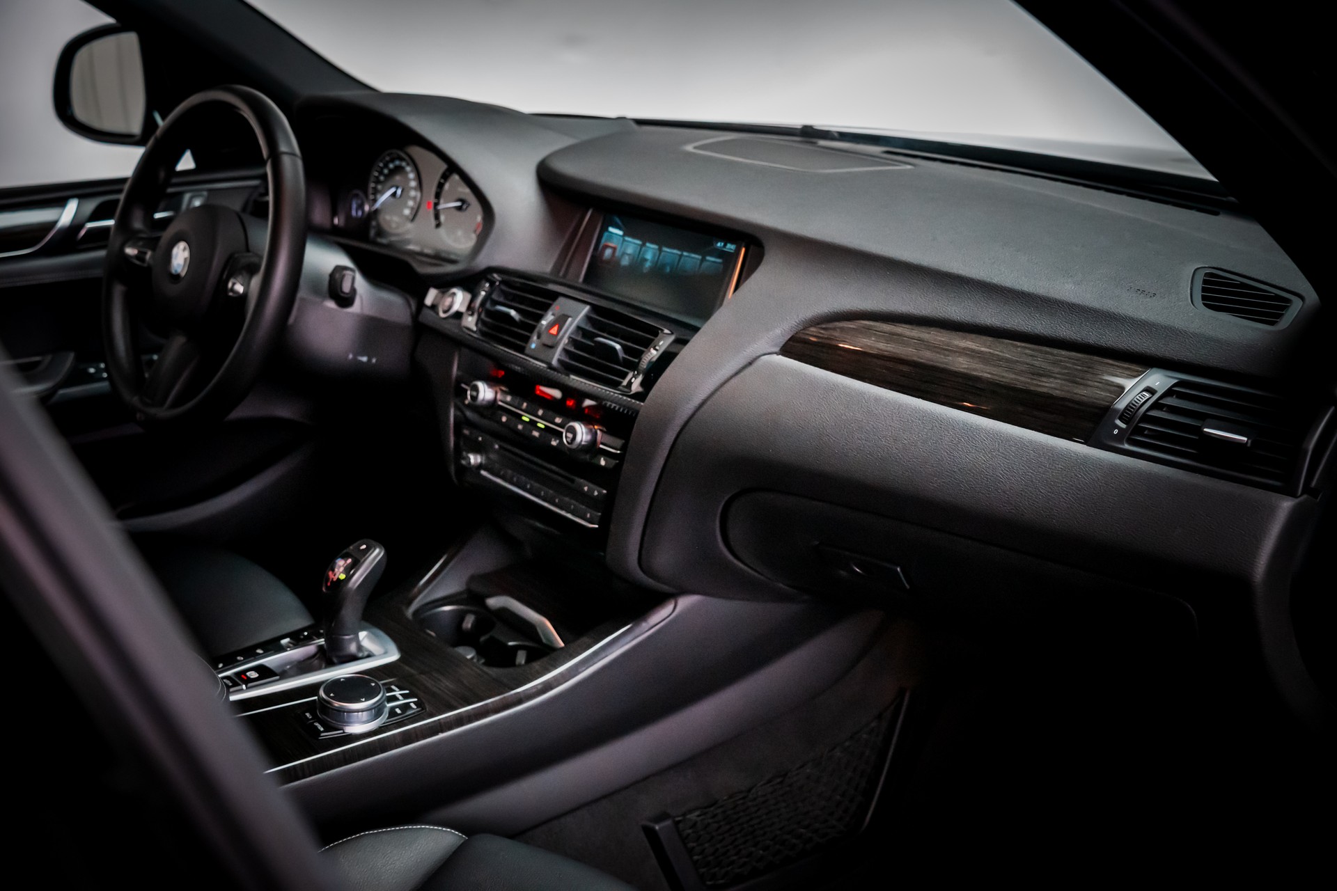 BMW X4 M40i / Head Up Display / El. Memory Sitze / Leder-image-17