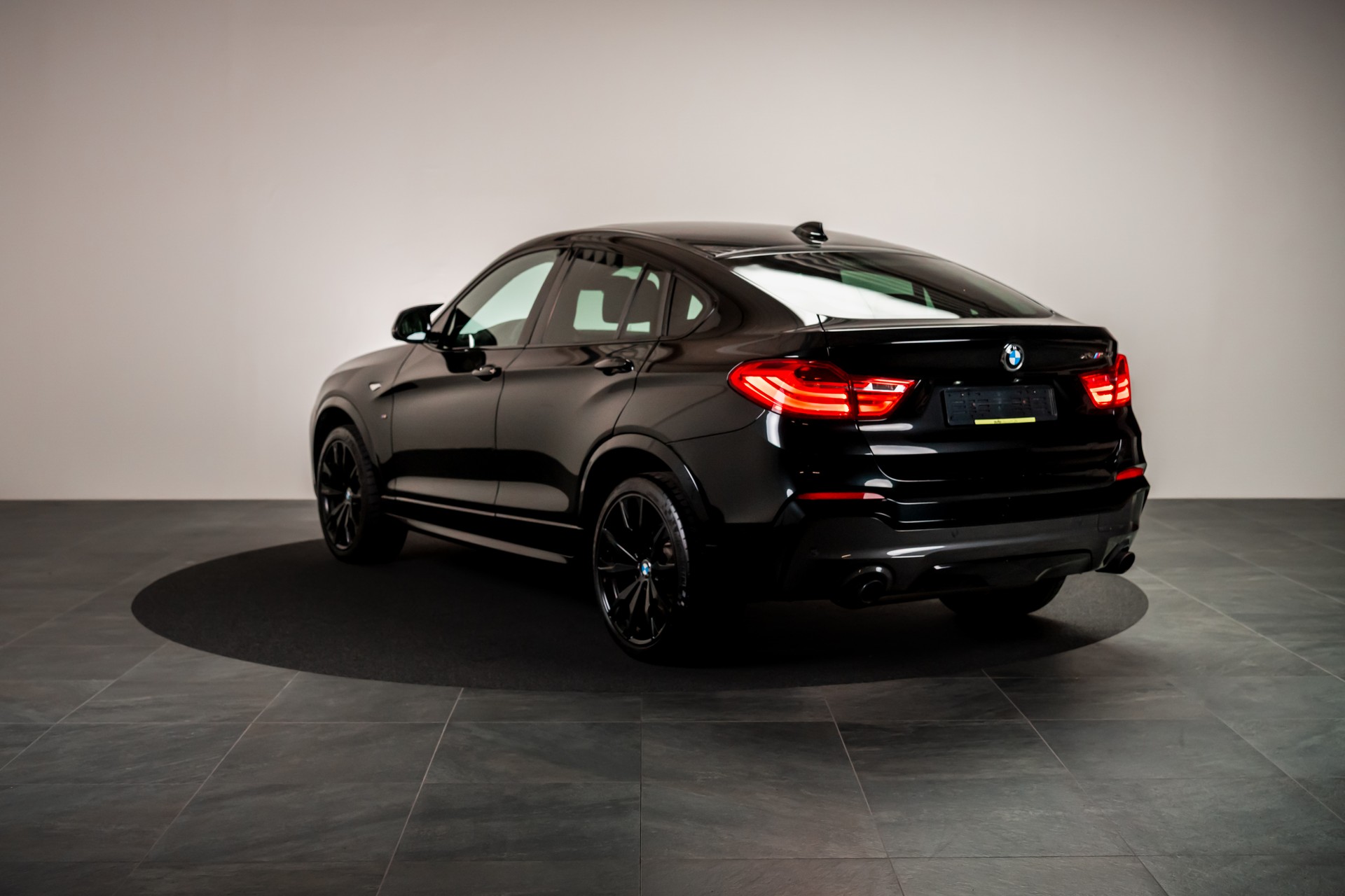 BMW X4 M40i / Head Up Display / El. Memory Sitze / Leder-image-4