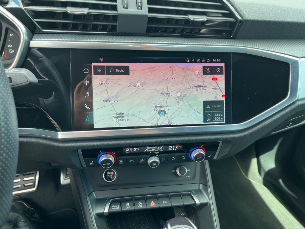 AUDI Q3 Sportback 40 TFSI S line quattro S-tronic-image-20