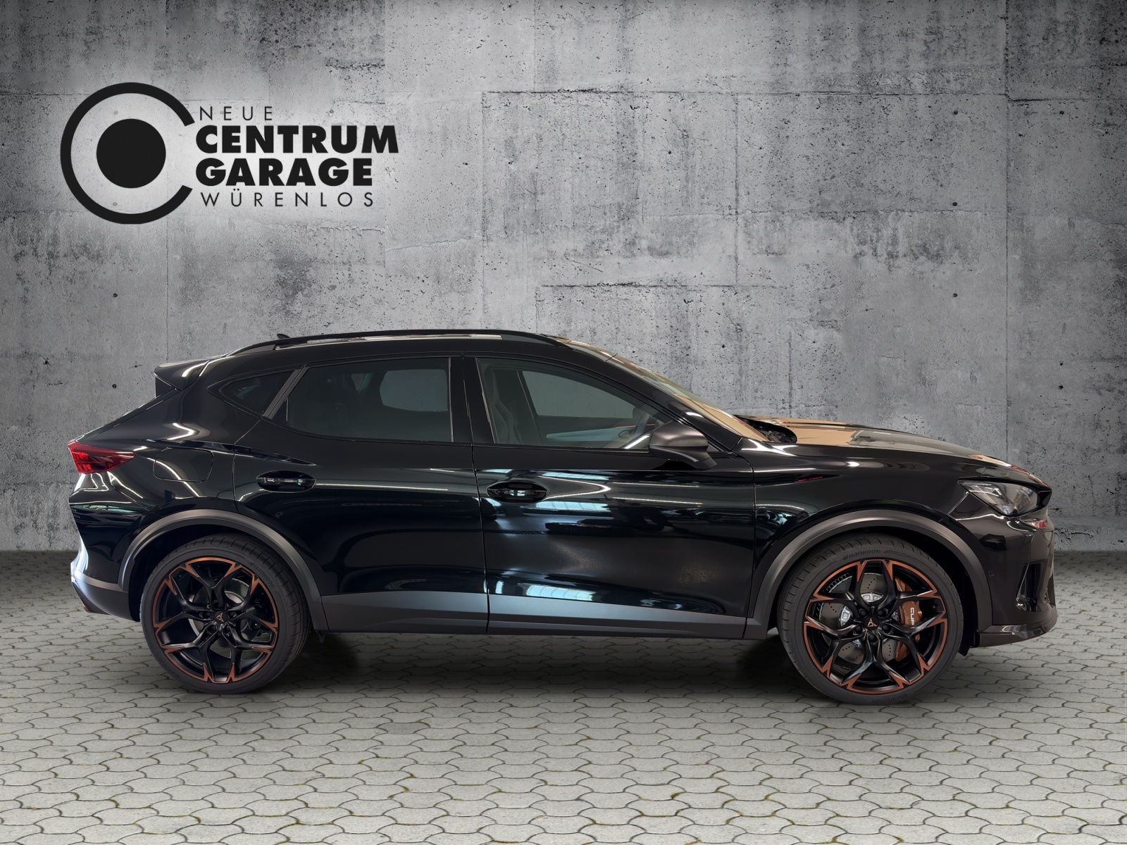 CUPRA Formentor 2.5TSI VZ5 Prime Edition 4Drive DSG-showroom-element-2