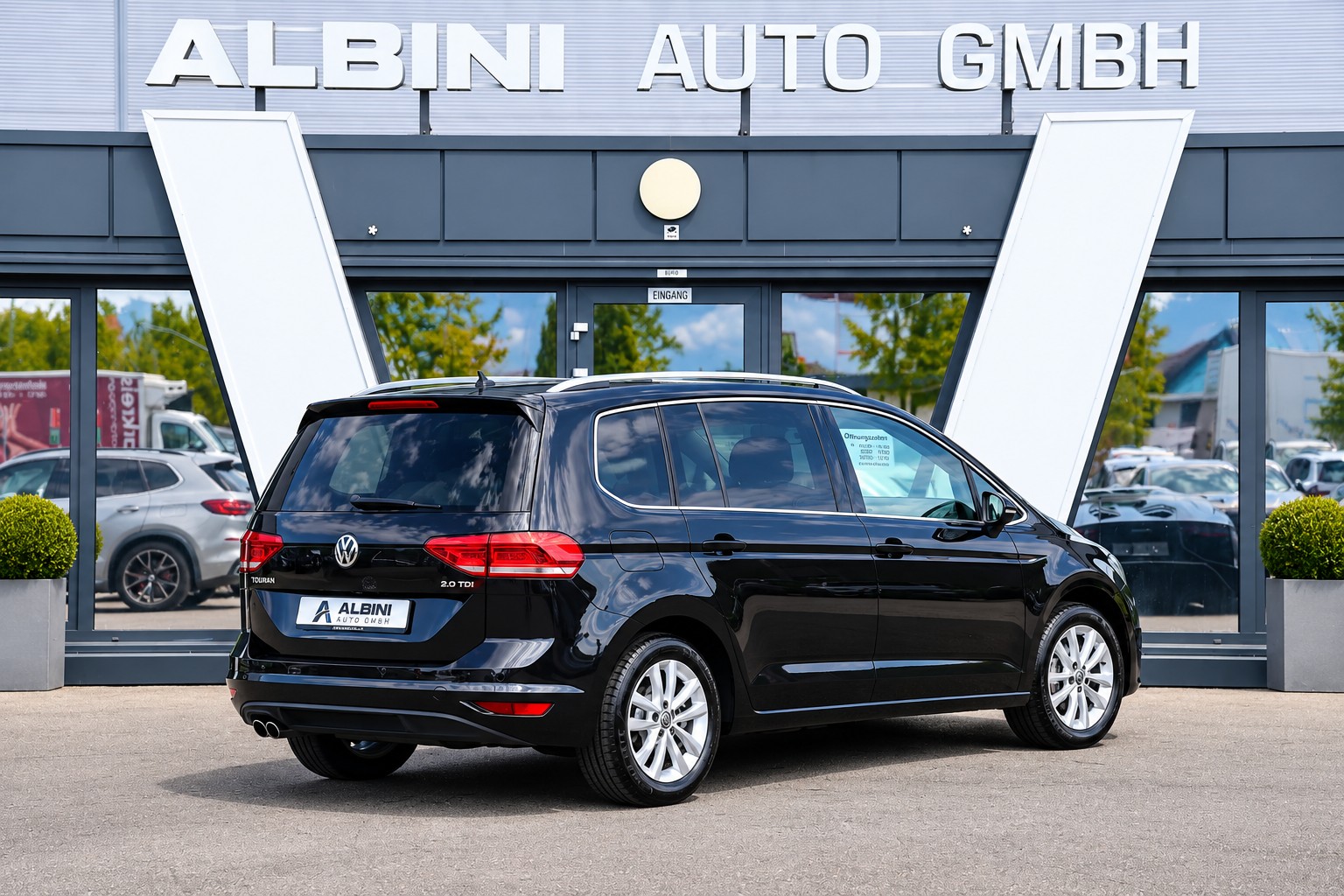 VW Touran 2.0 TDI SCR Highline DSG 7-Sitzer-showroom-element-2