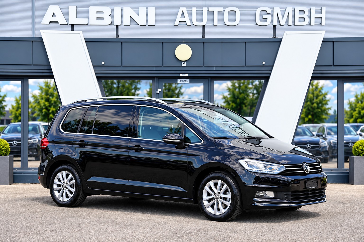 VW Touran 2.0 TDI SCR Highline DSG 7-Sitzer-showroom-element-1
