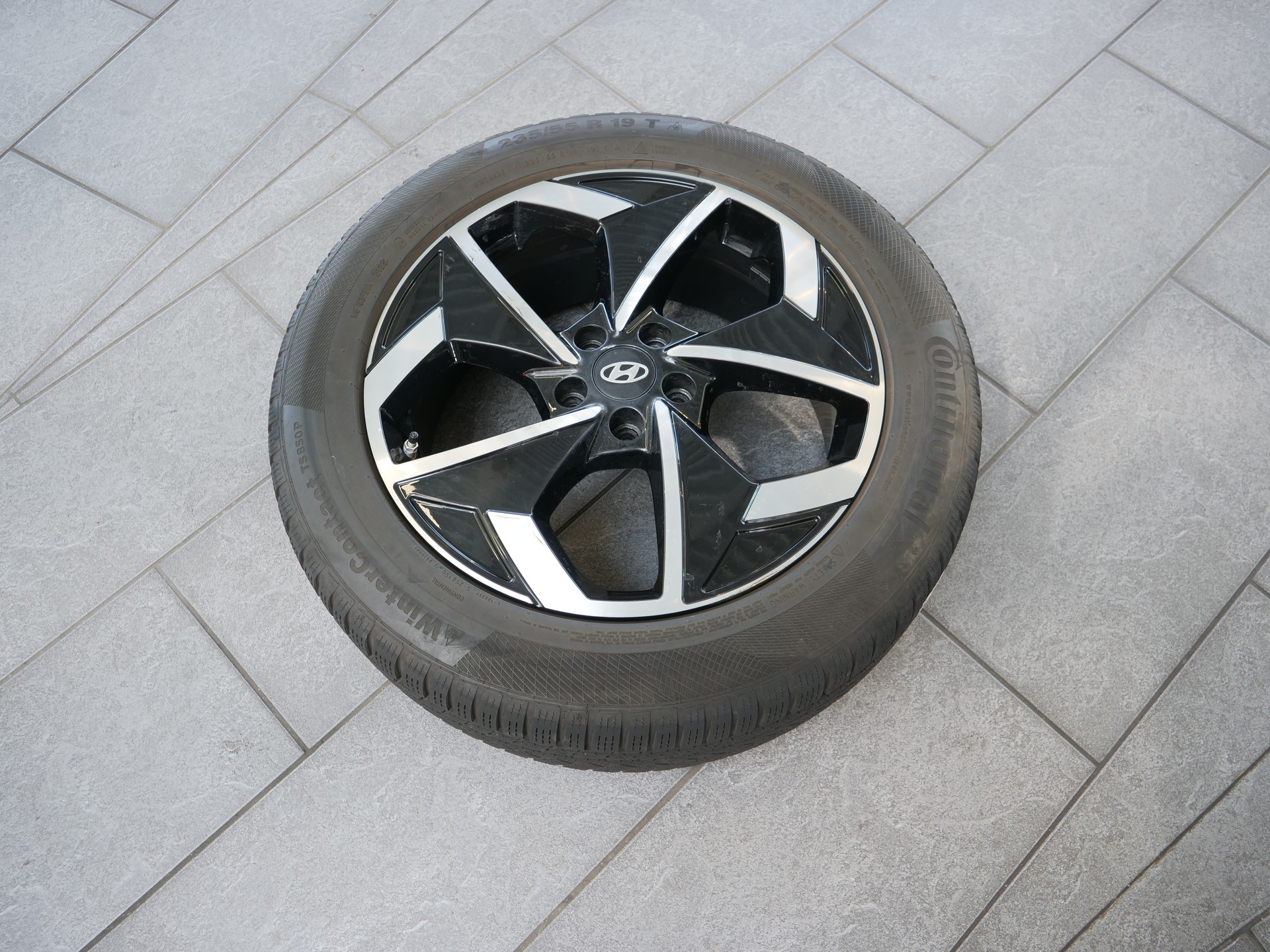 HYUNDAI Ioniq 5 72kWh Vertex 4WD-image-8
