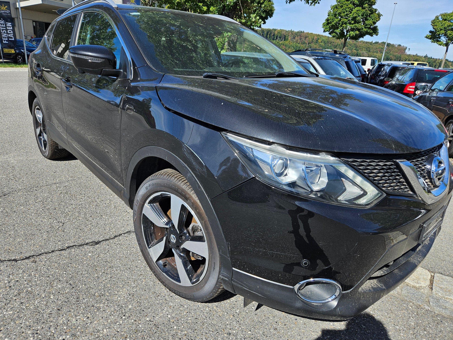 NISSAN Qashqai 1.2 DIG-T N-Connecta Xtronic CVT