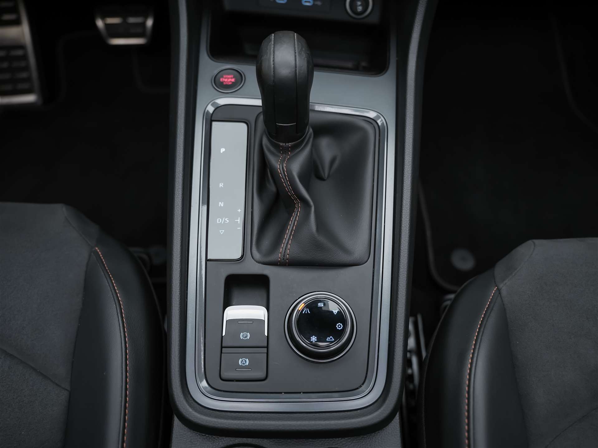CUPRA Ateca 2.0TSI VZ 4Drive DSG *SOFORT VERFÜGBAR*Panorama*-image-24