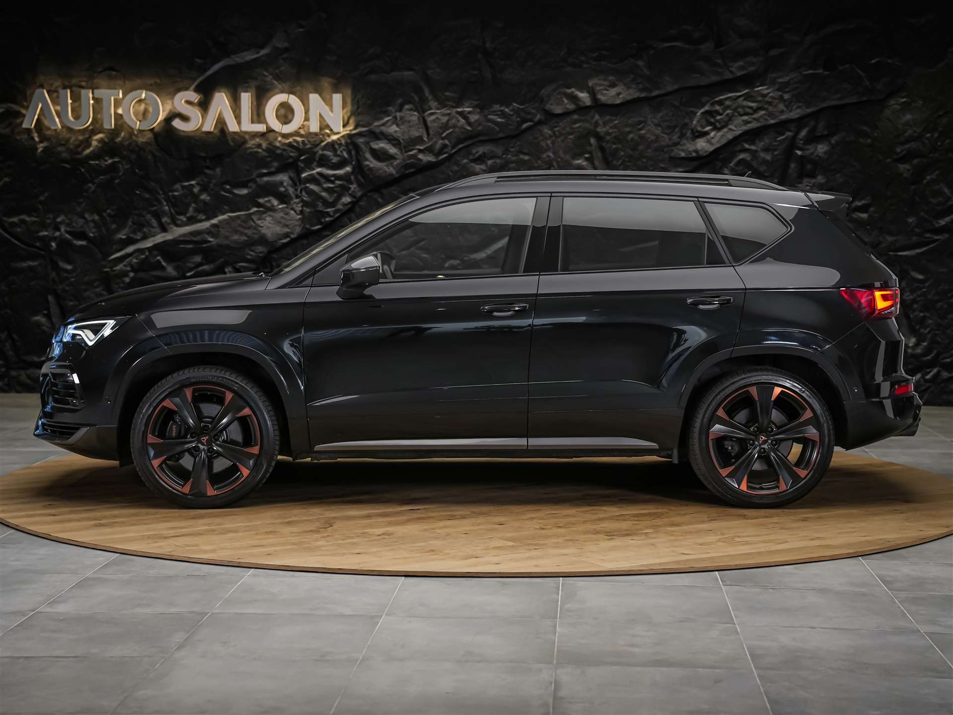 CUPRA Ateca 2.0TSI VZ 4Drive DSG *SOFORT VERFÜGBAR*Panorama*-showroom-element-2