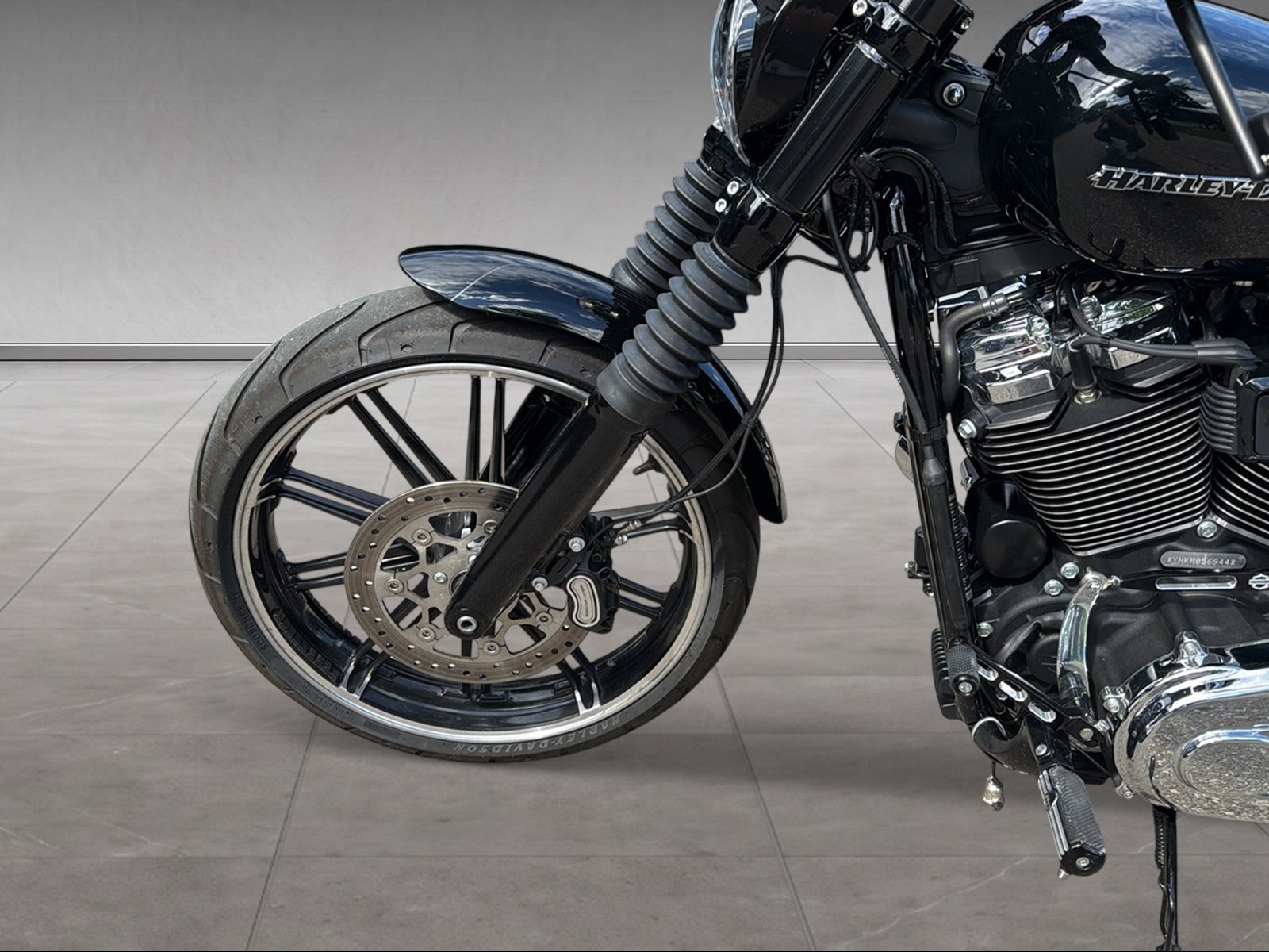 HARLEY-DAVIDSON FXBRS Breakout 114-image-5