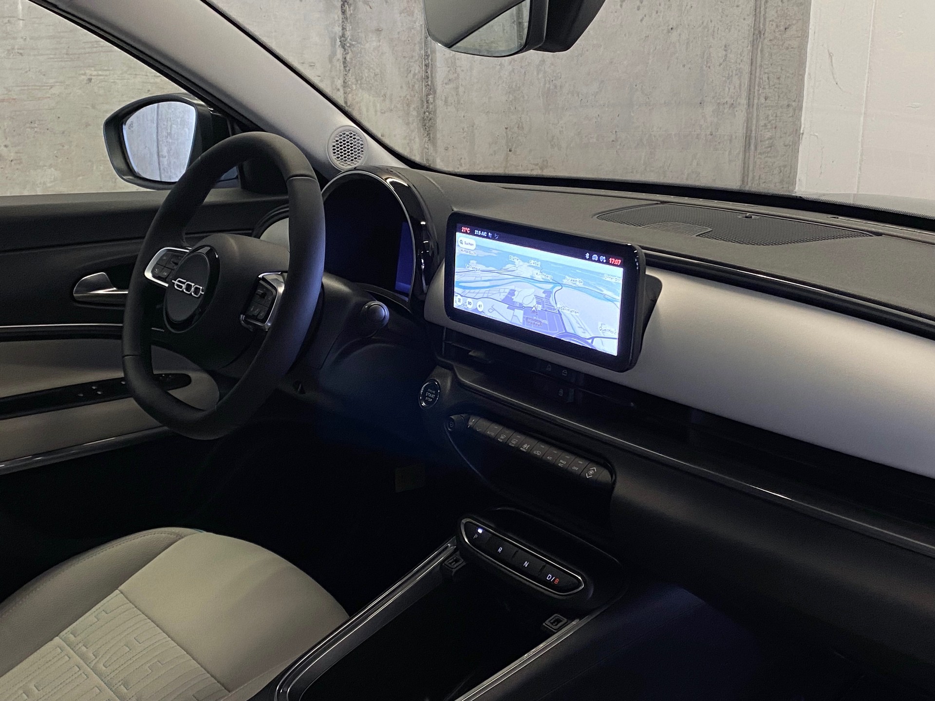 FIAT 600h*MildHybrid*Swiss*La Prima*-image-4