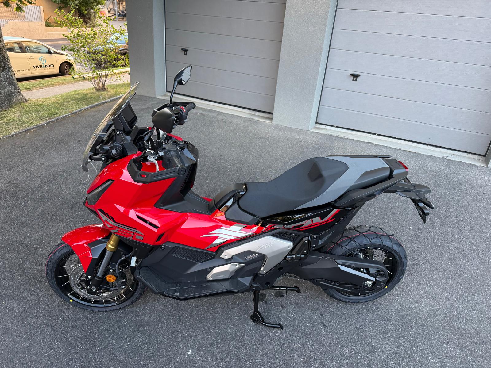 HONDA X-ADV 750 (35kW) 2027-image-7
