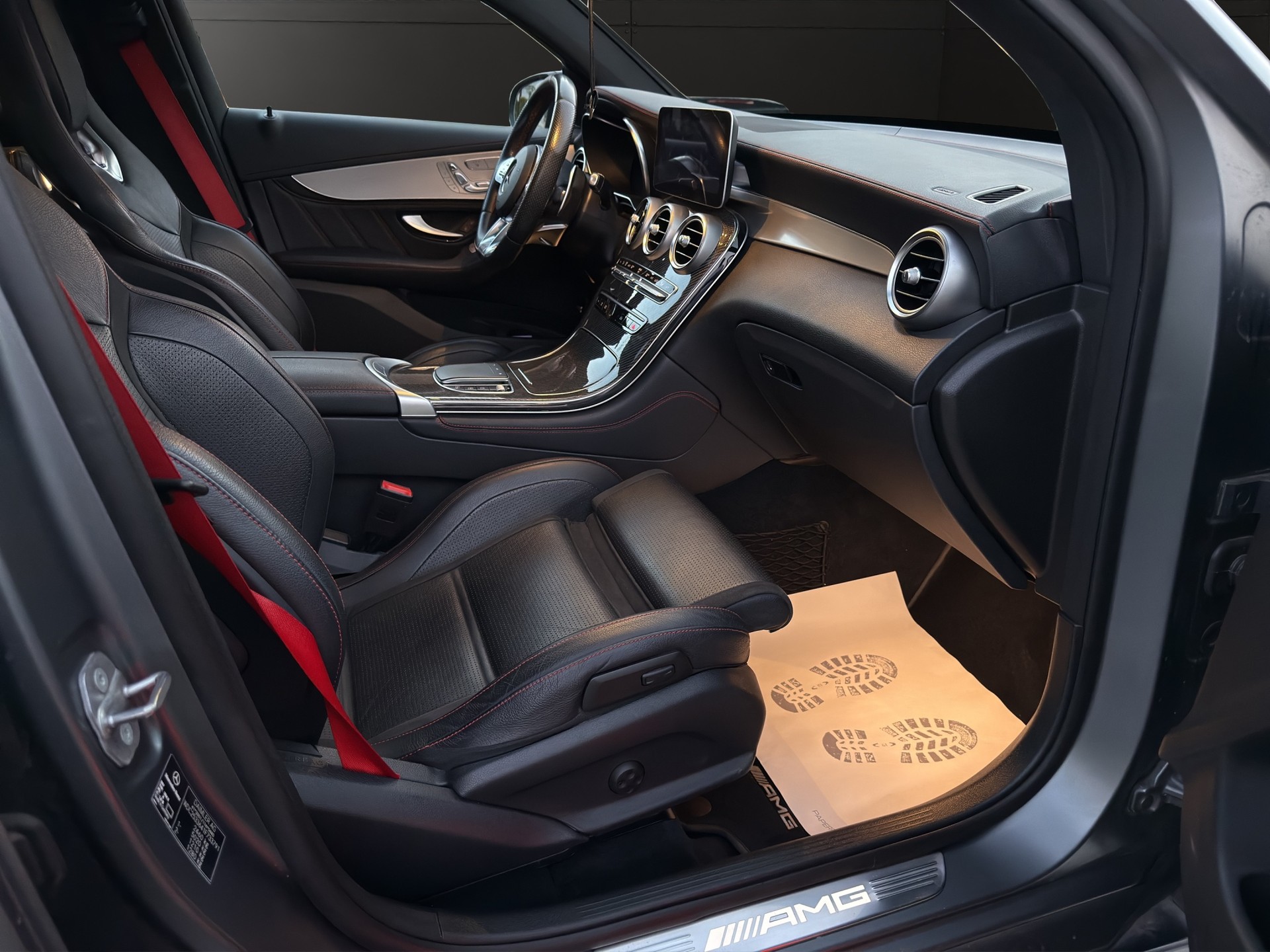 MERCEDES-BENZ GLC Coupé 43 AMG 4Matic 9G-Tronic-image-11