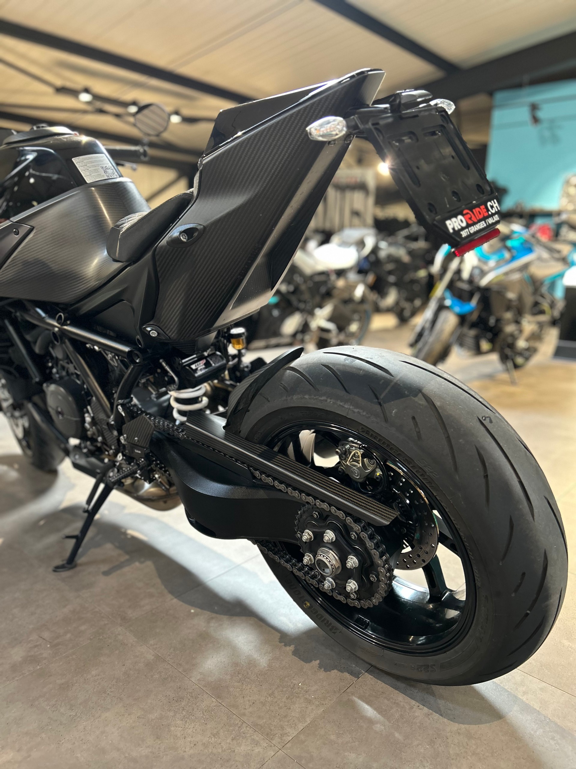 KTM 1290 Super Duke R EVO-image-6