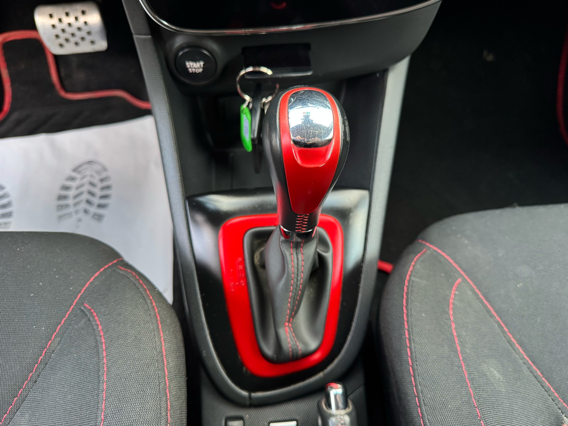 RENAULT Clio 1.6 T RS 200 EDC-image-20