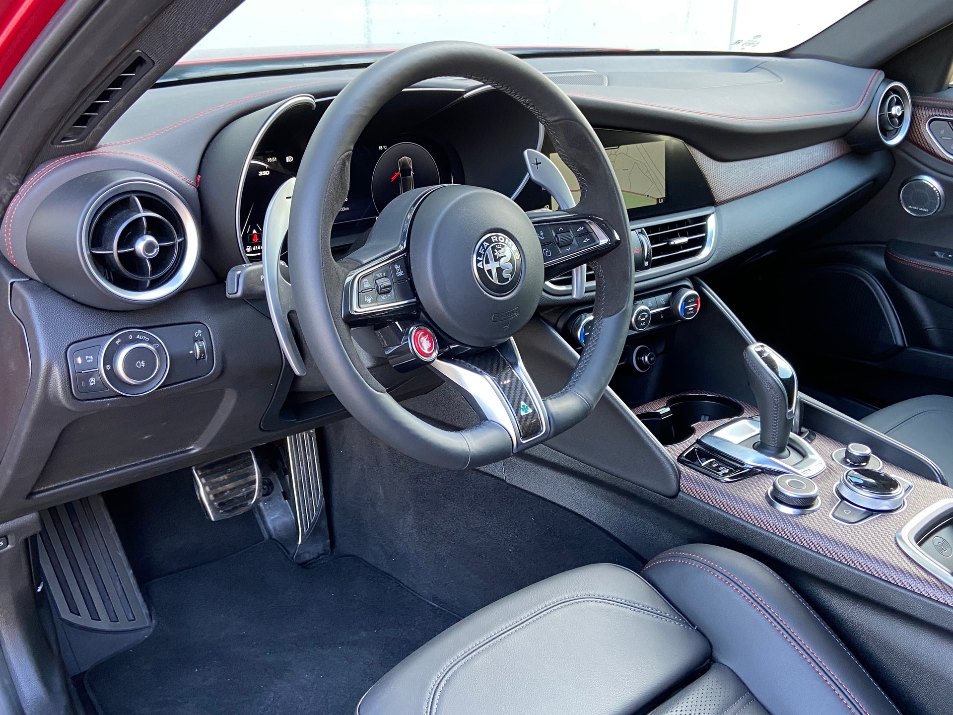 ALFA ROMEO Giulia 2.9 V6 Quadrifoglio Super Sport Carbonroof 1 of 275-image-8