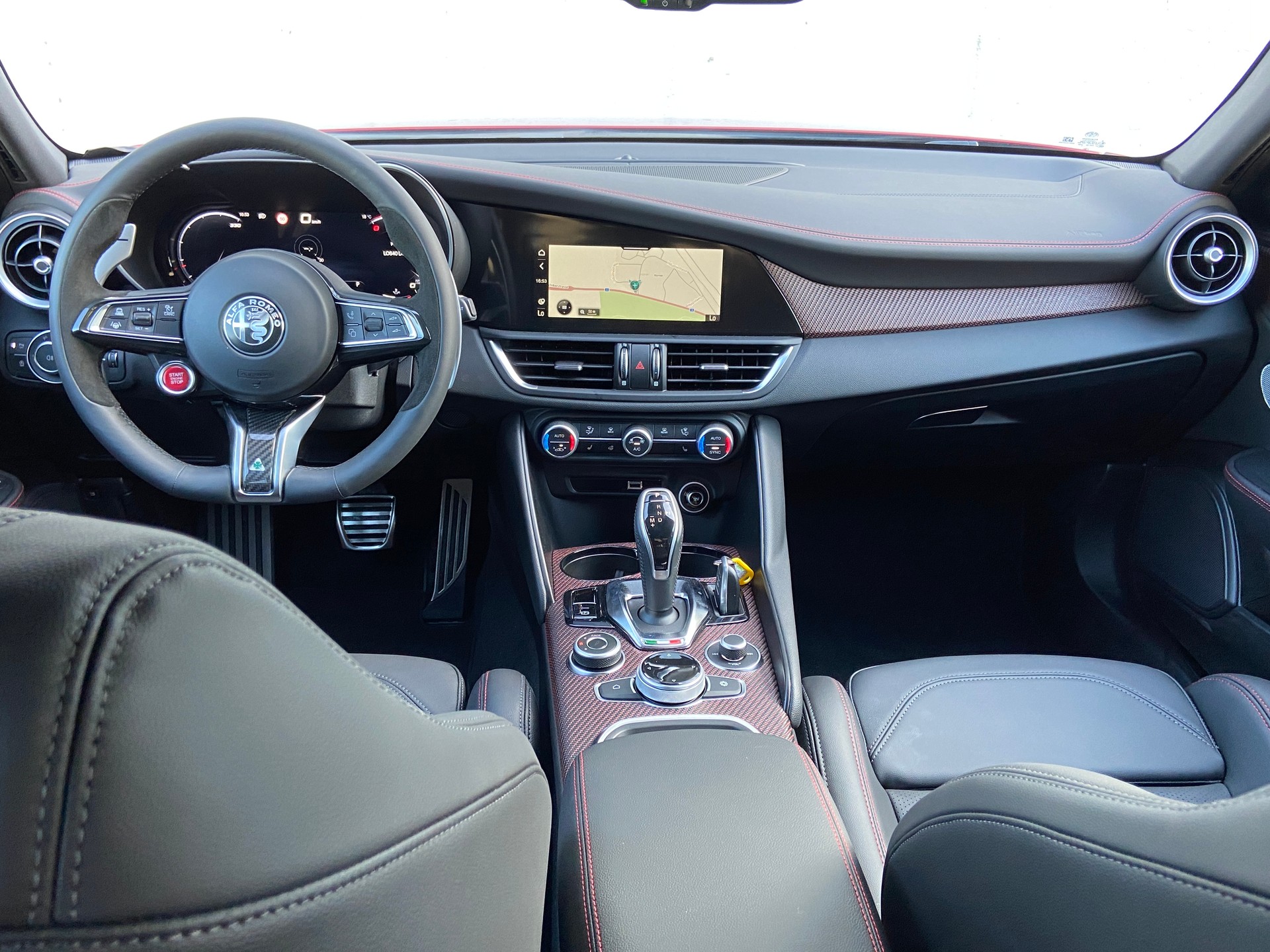 ALFA ROMEO Giulia 2.9 V6 Quadrifoglio Super Sport Carbonroof 1 of 275-image-7
