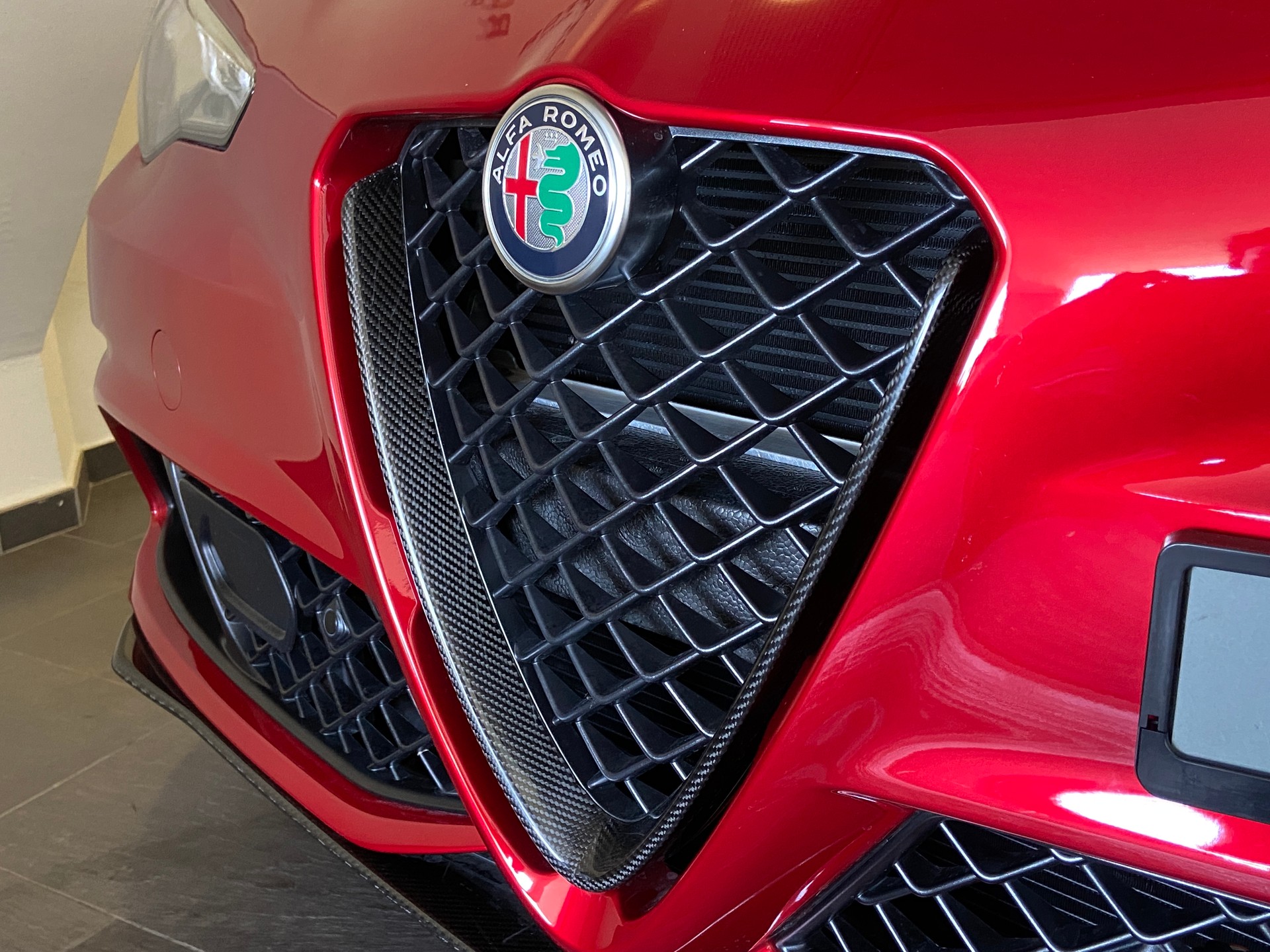 ALFA ROMEO Giulia 2.9 V6 Quadrifoglio Super Sport Carbonroof 1 of 275-image-4