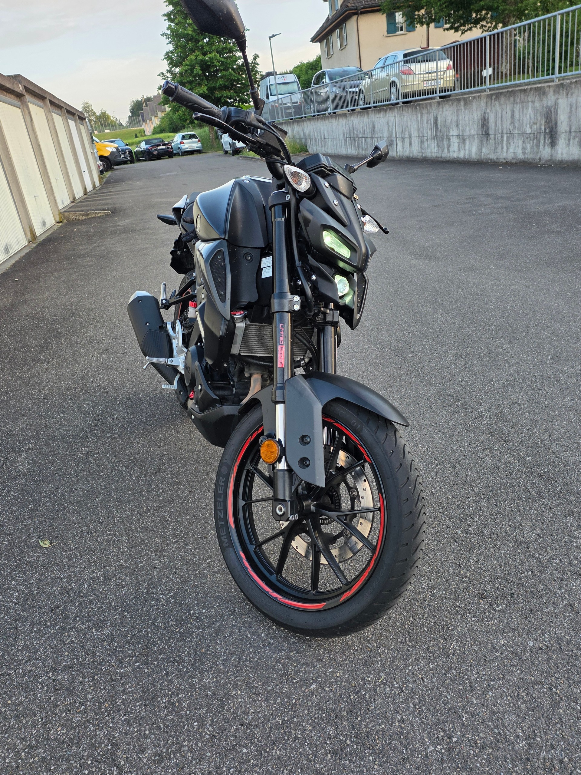 YAMAHA MT-125 ABS-image-5