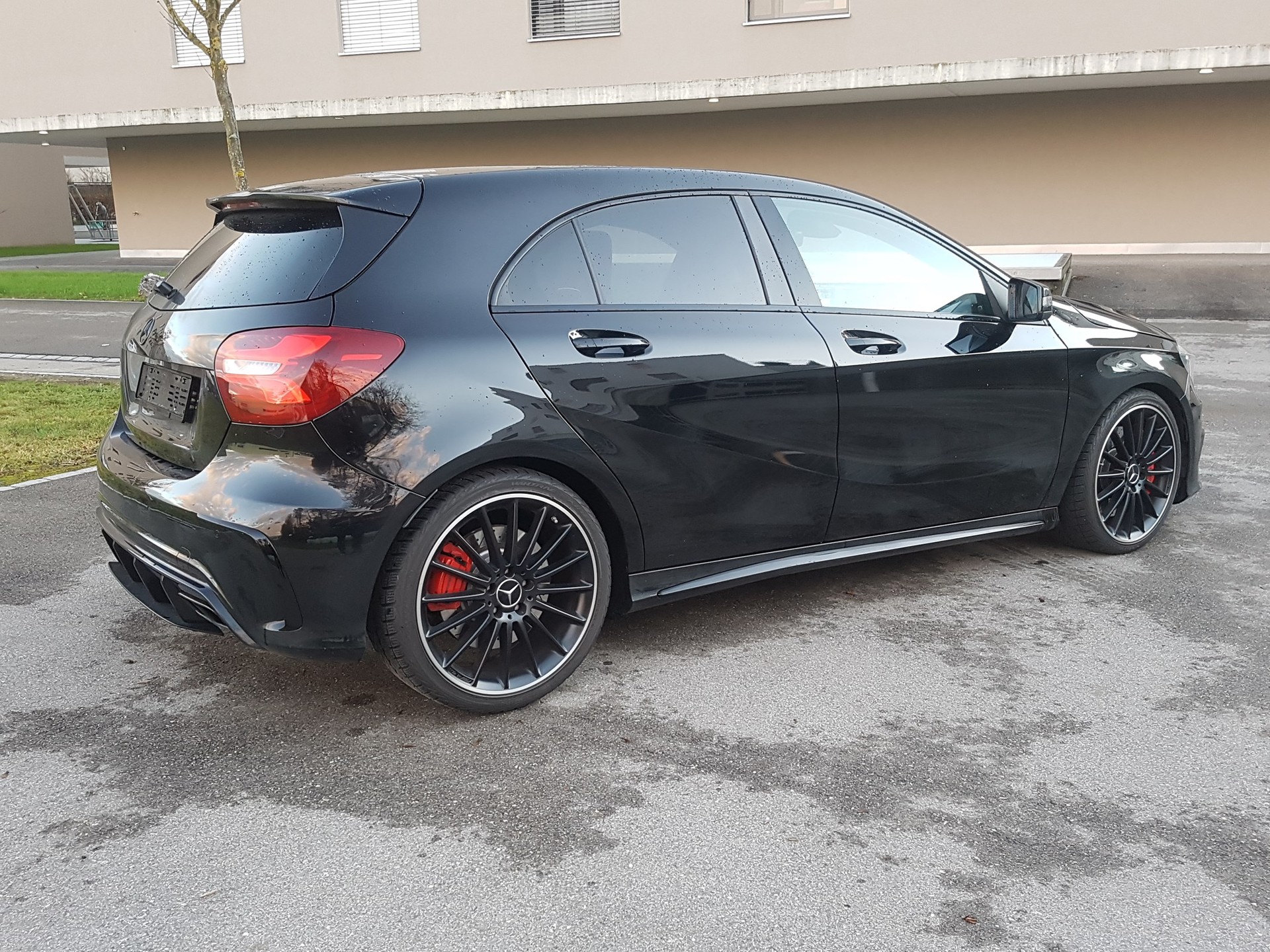 MERCEDES-BENZ A 45 AMG 4Matic Speedshift 7G-DCT-image-5